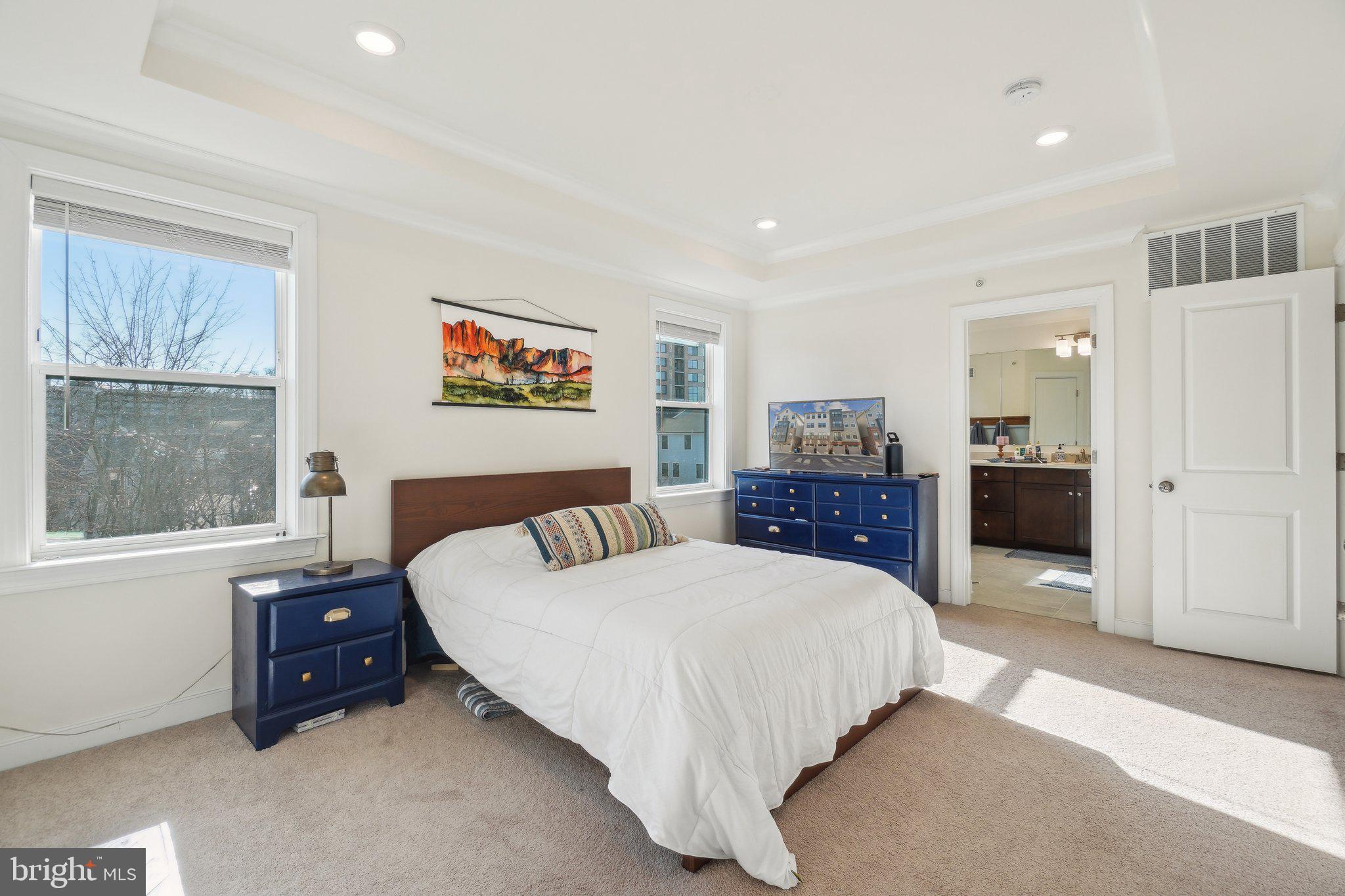 HUNTINGTON CROSSING - Residential Lease