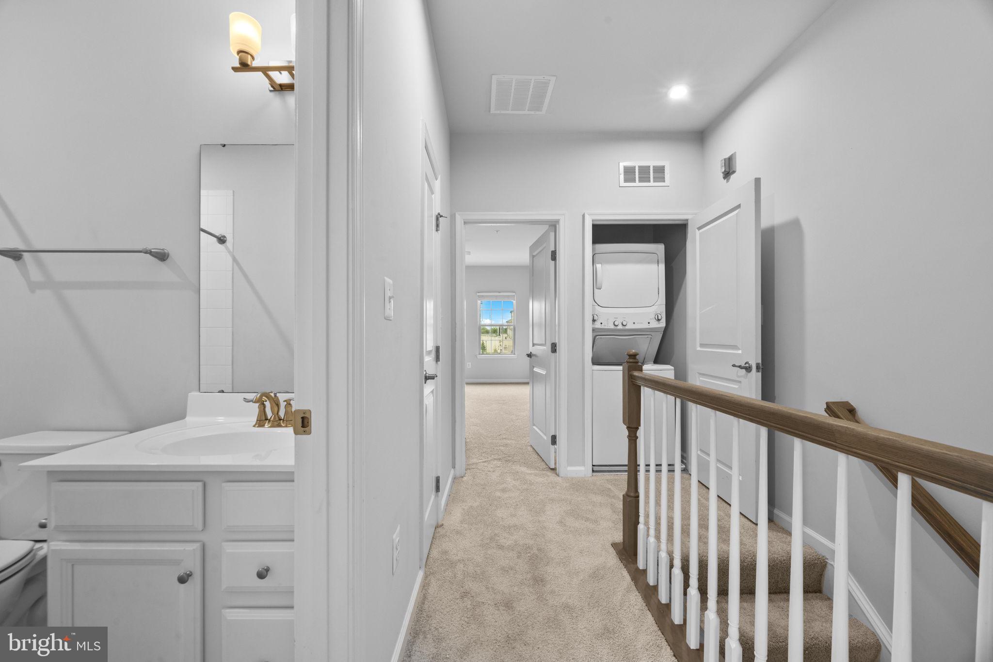OLDHAM CROSSING - Residential