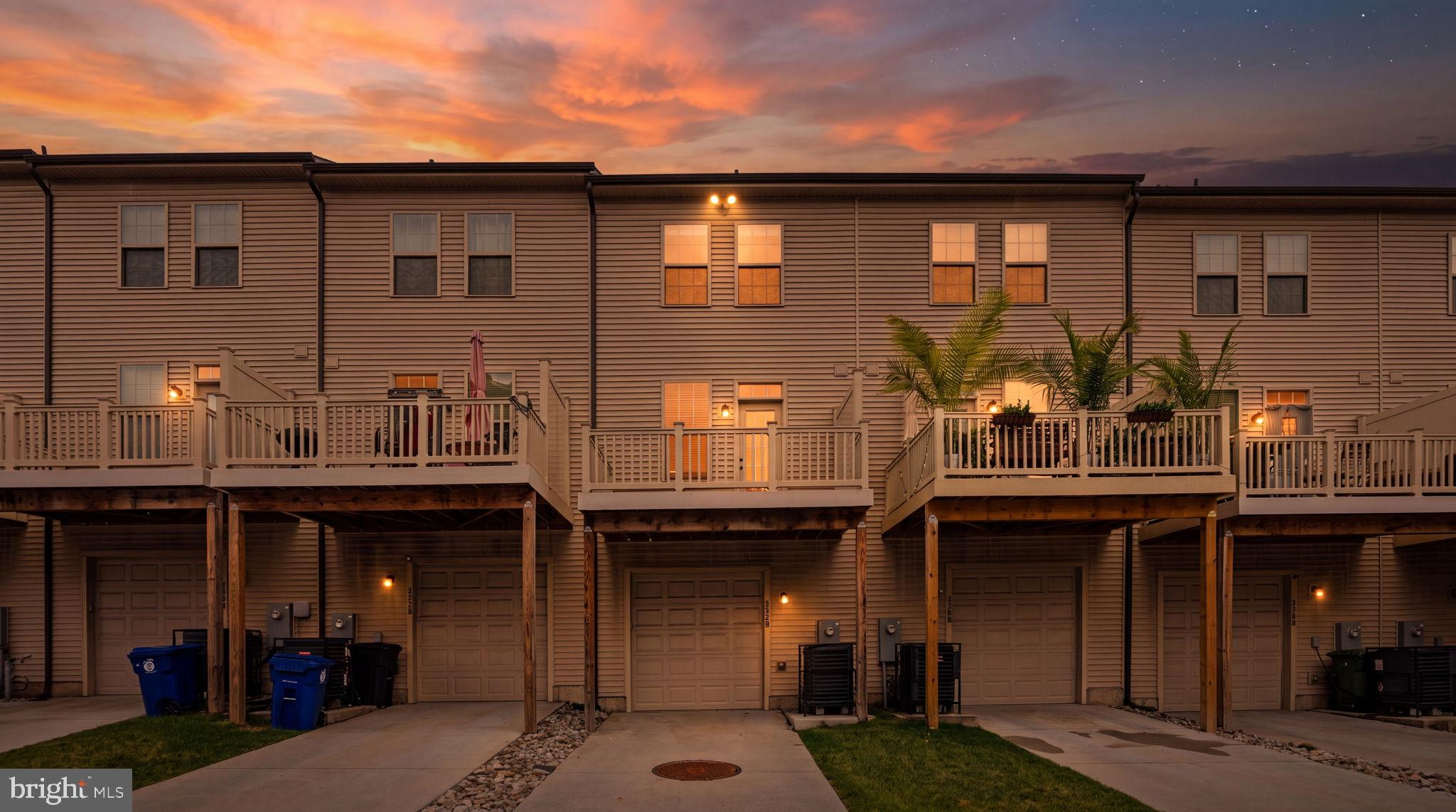 OLDHAM CROSSING - Residential
