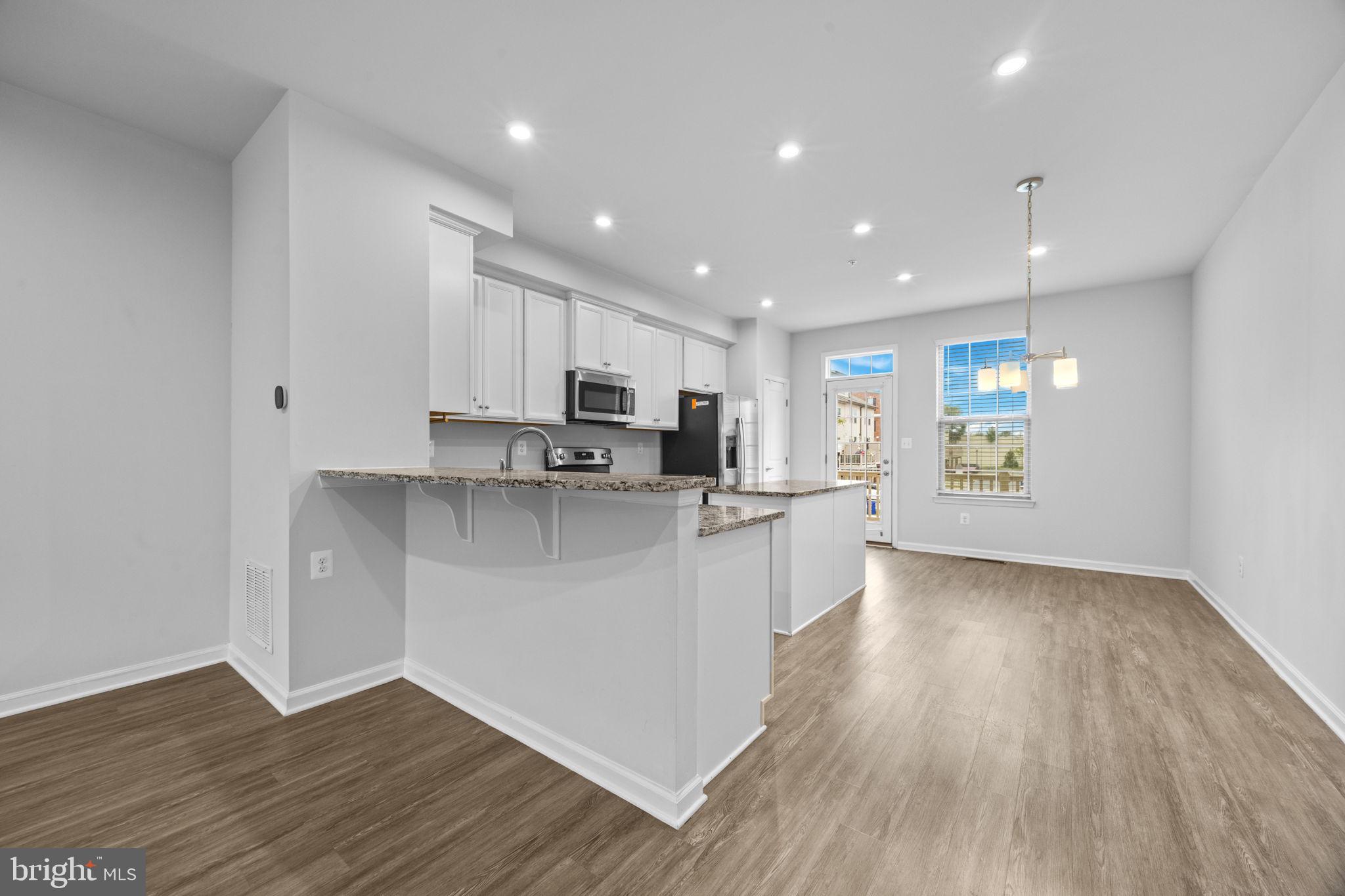 OLDHAM CROSSING - Residential