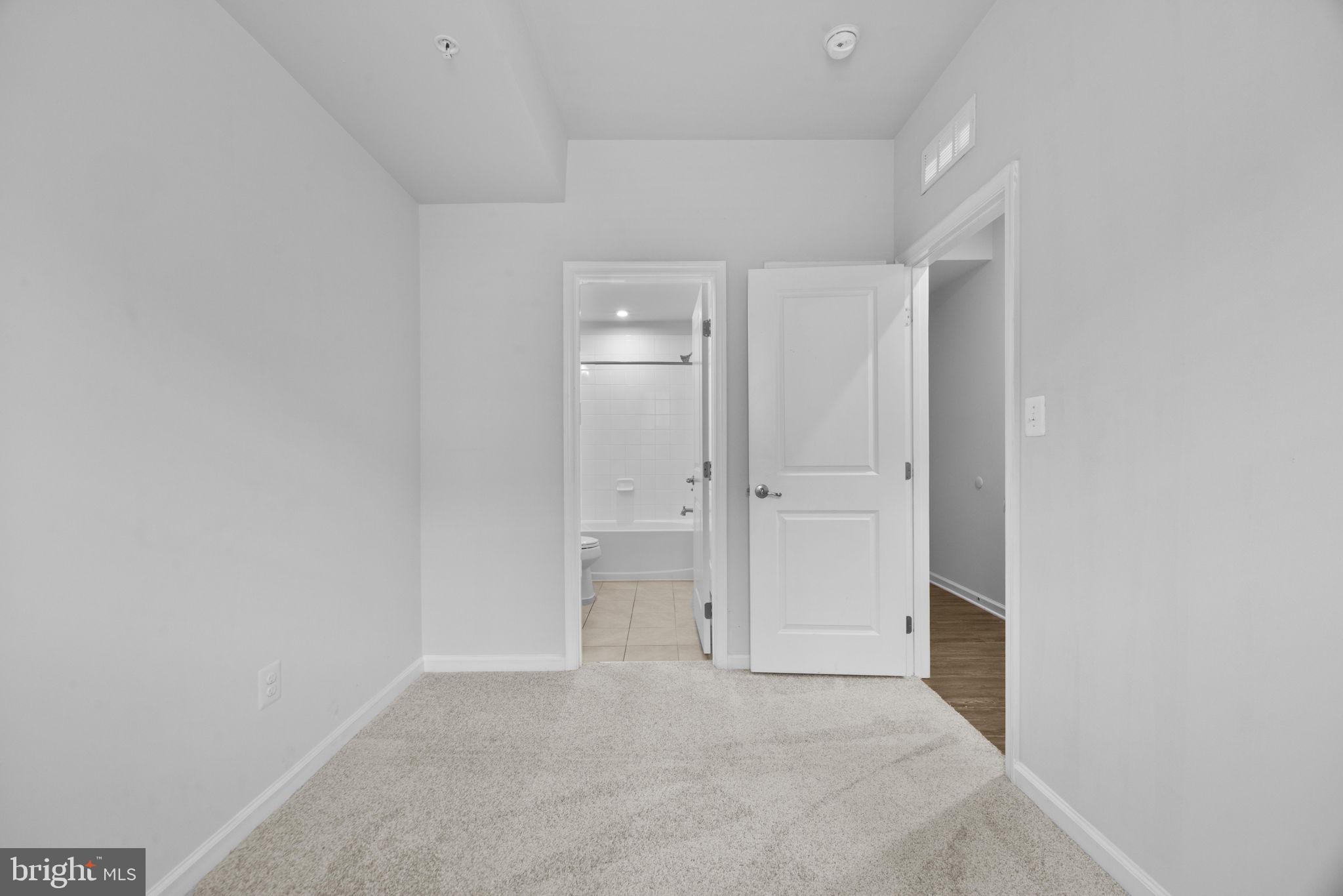 OLDHAM CROSSING - Residential
