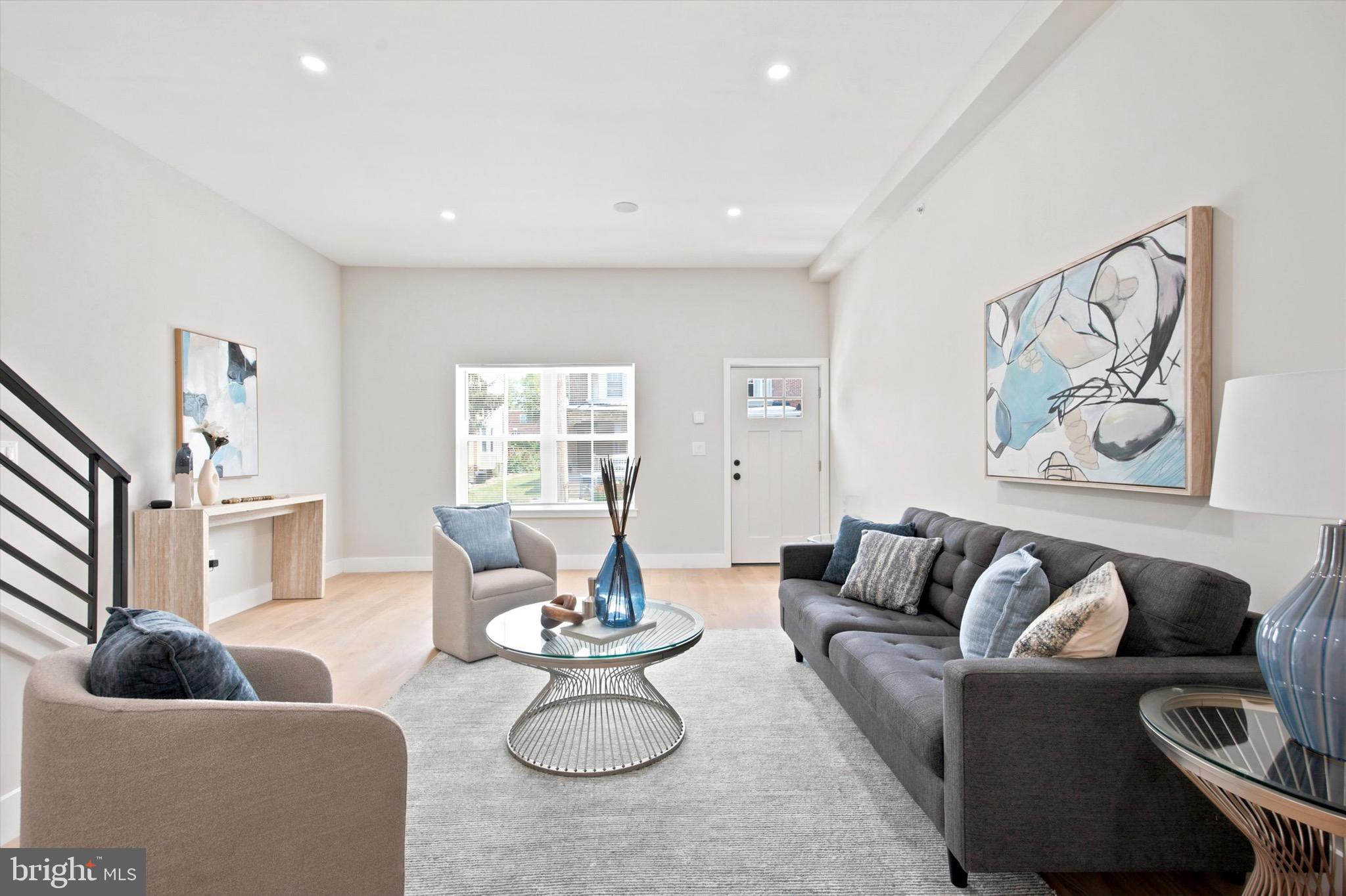 GERMANTOWN (EAST) - Residential