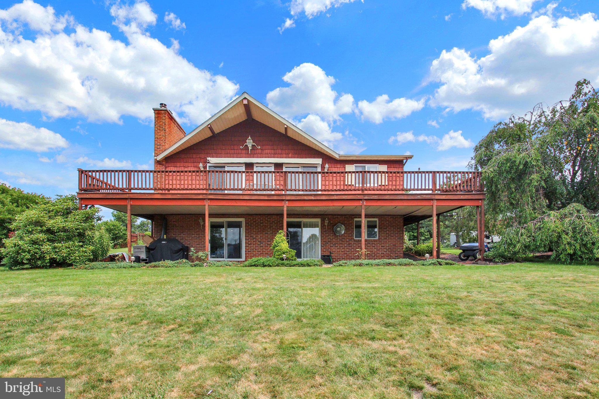 LAKE HERITAGE - Residential