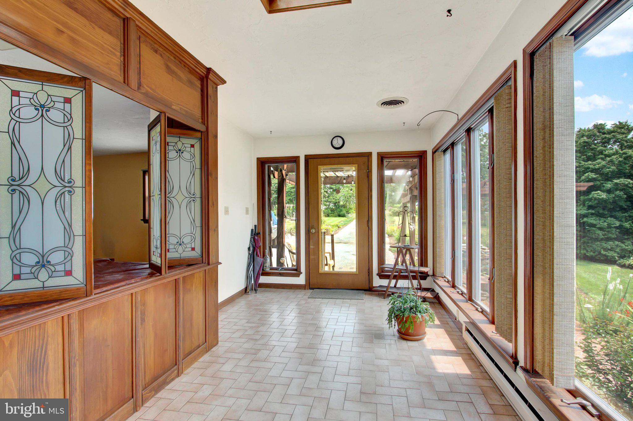 LAKE HERITAGE - Residential