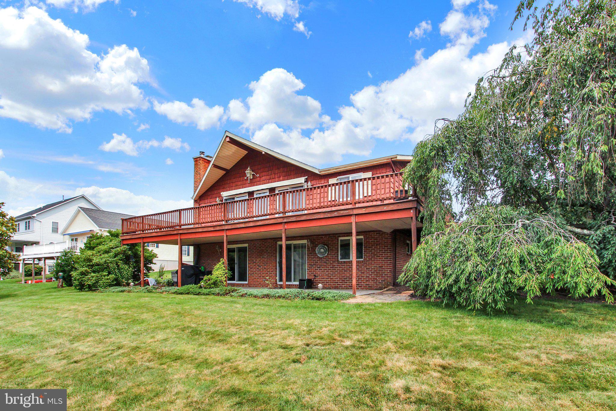 LAKE HERITAGE - Residential