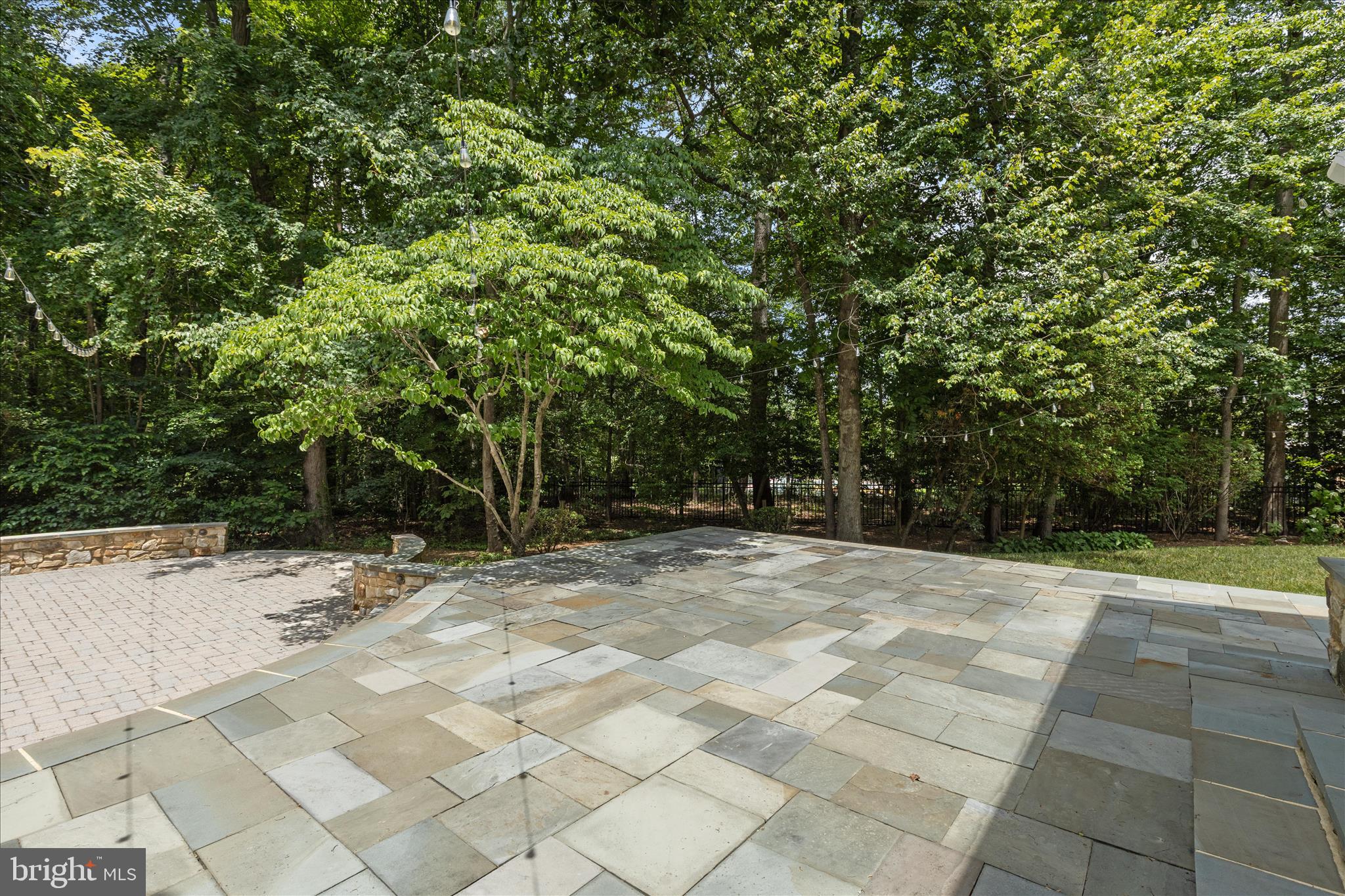 WINDSOR RIDGE - Residential