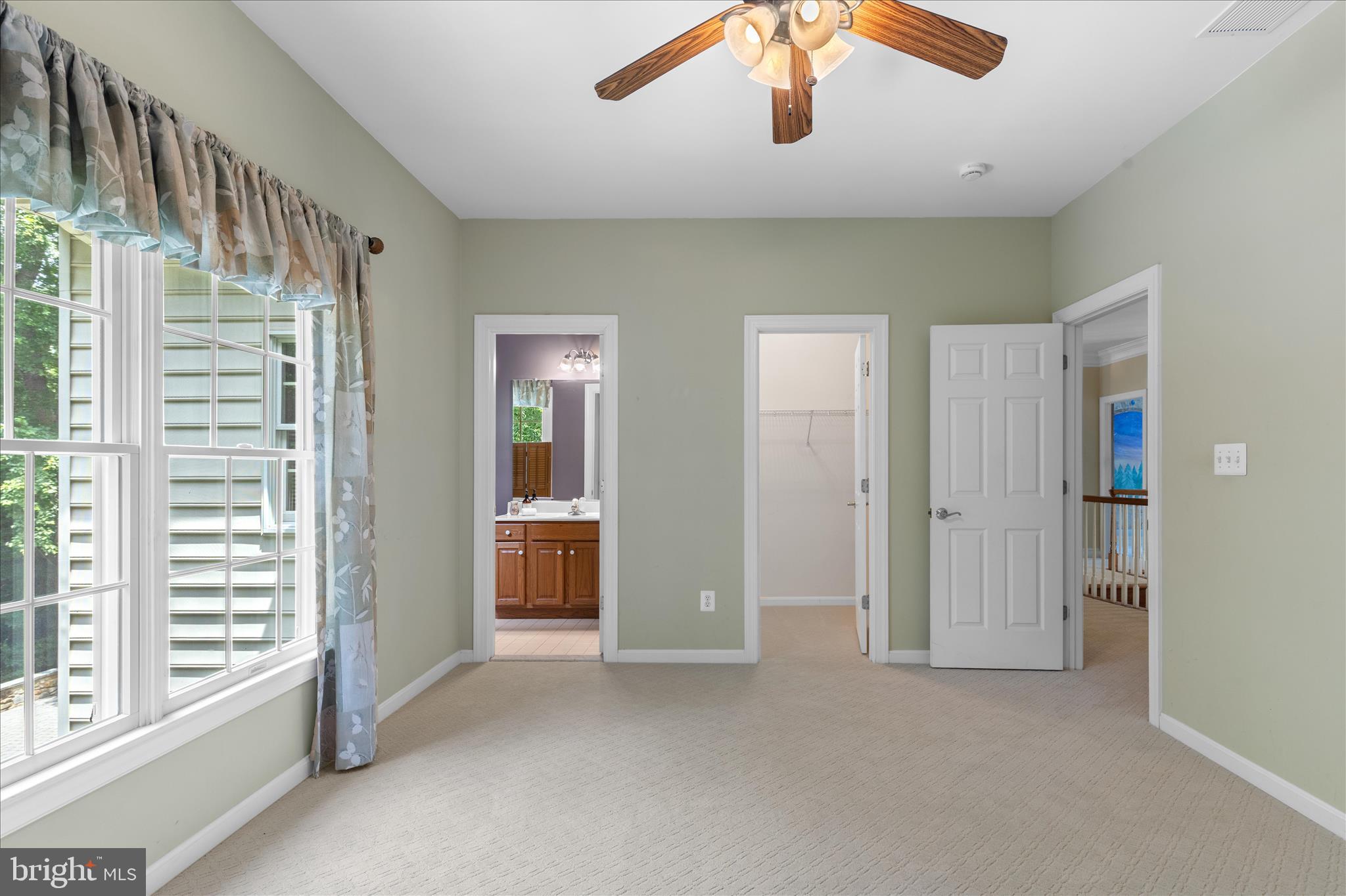 WINDSOR RIDGE - Residential