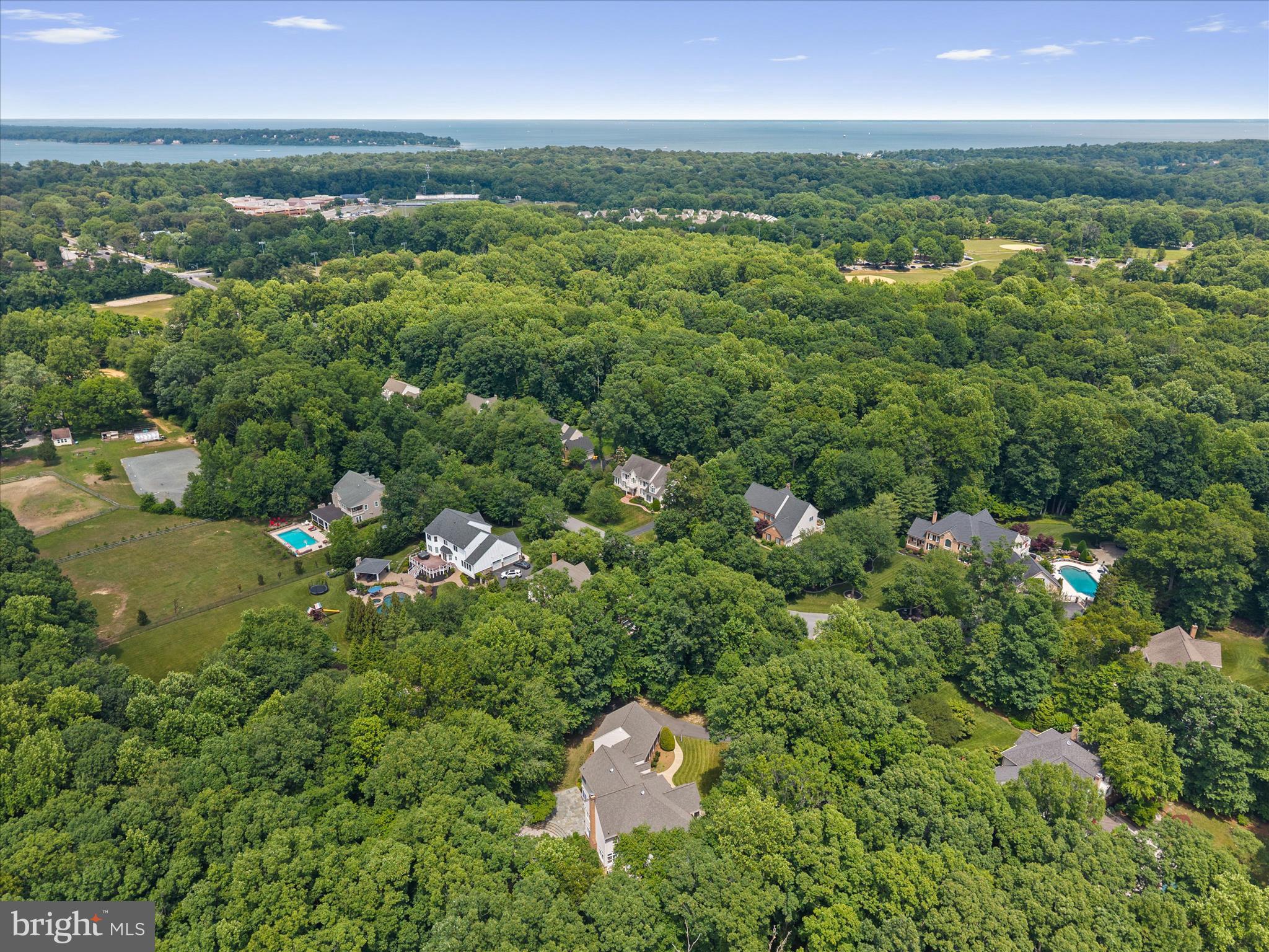 WINDSOR RIDGE - Residential