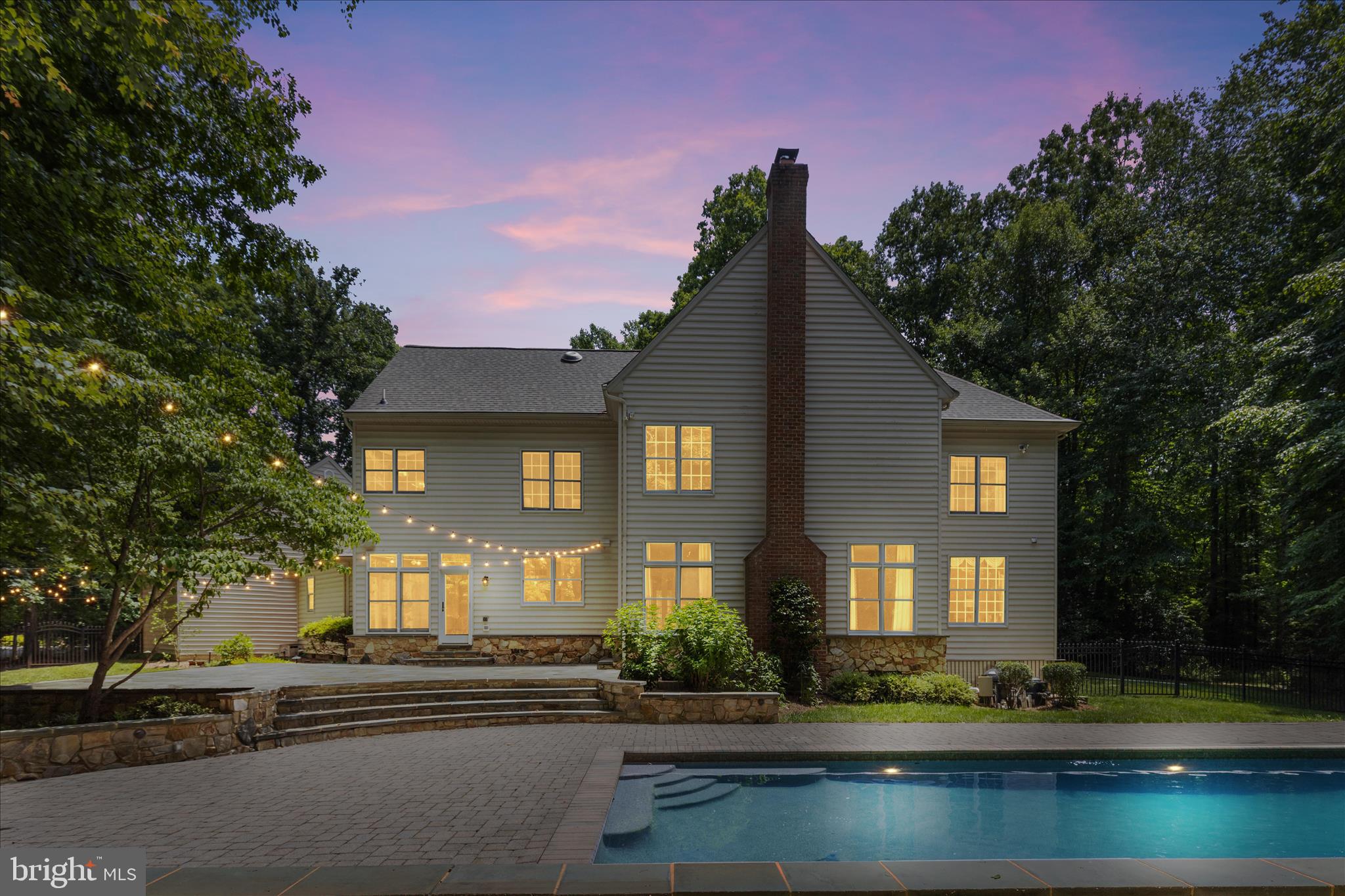 WINDSOR RIDGE - Residential
