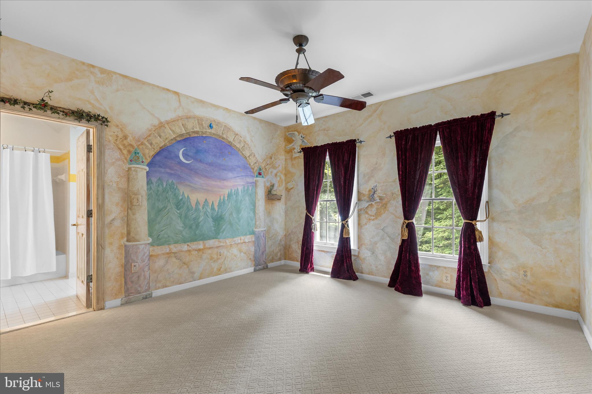WINDSOR RIDGE - Residential