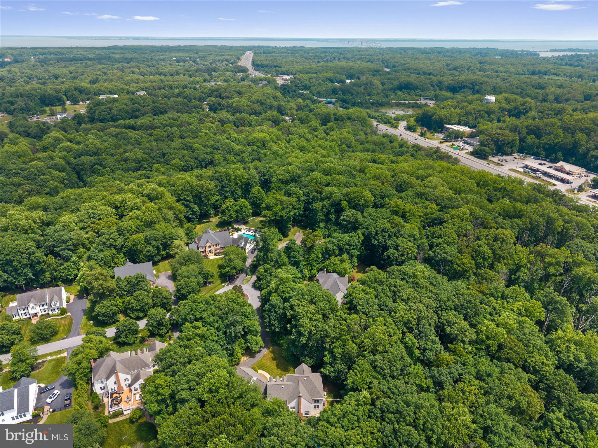 WINDSOR RIDGE - Residential