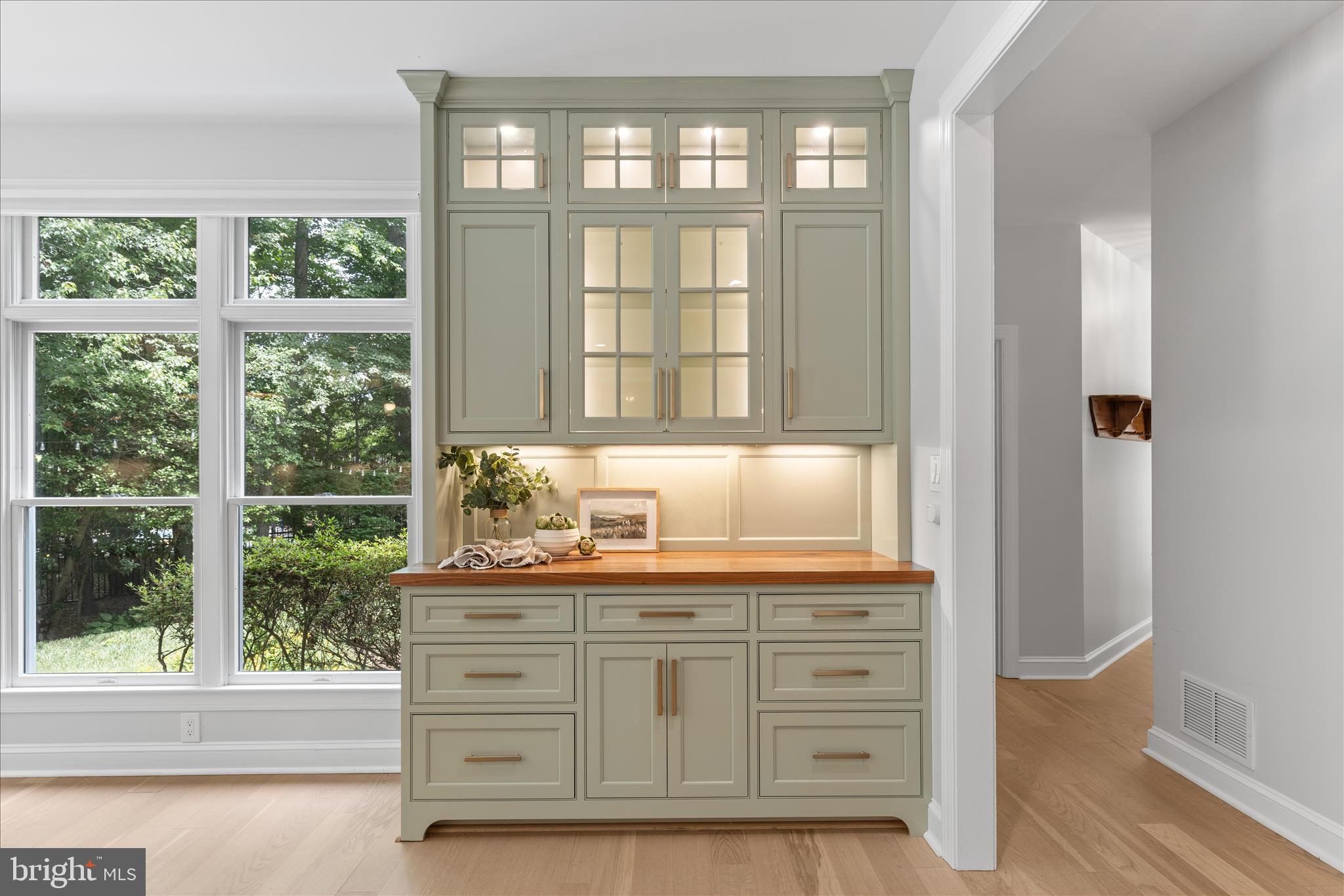 WINDSOR RIDGE - Residential
