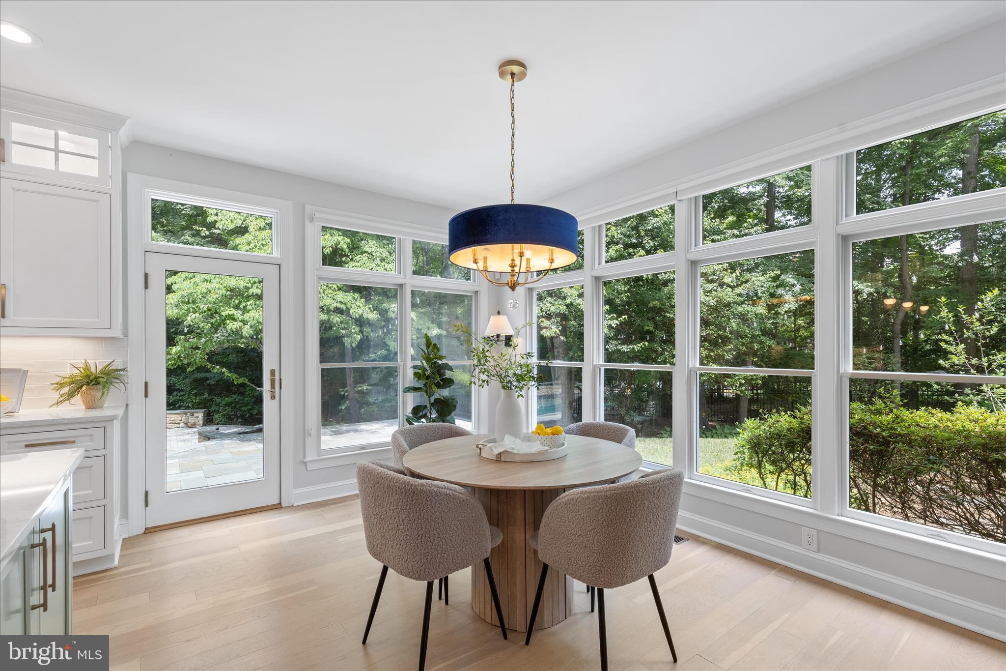 WINDSOR RIDGE - Residential
