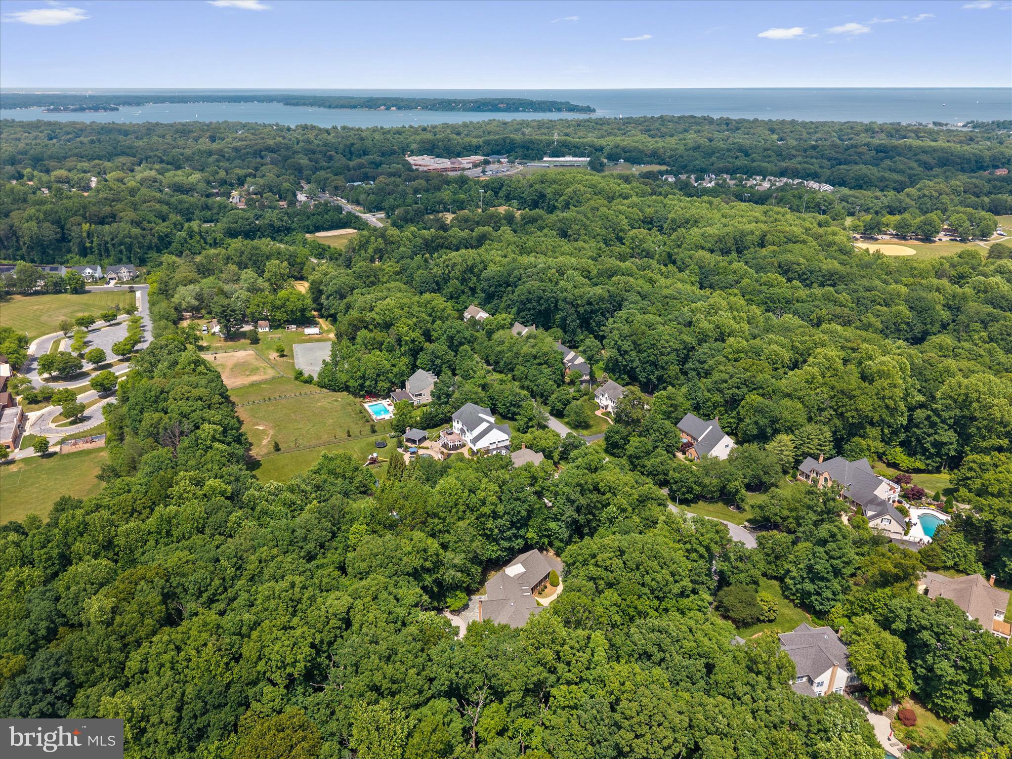 WINDSOR RIDGE - Residential
