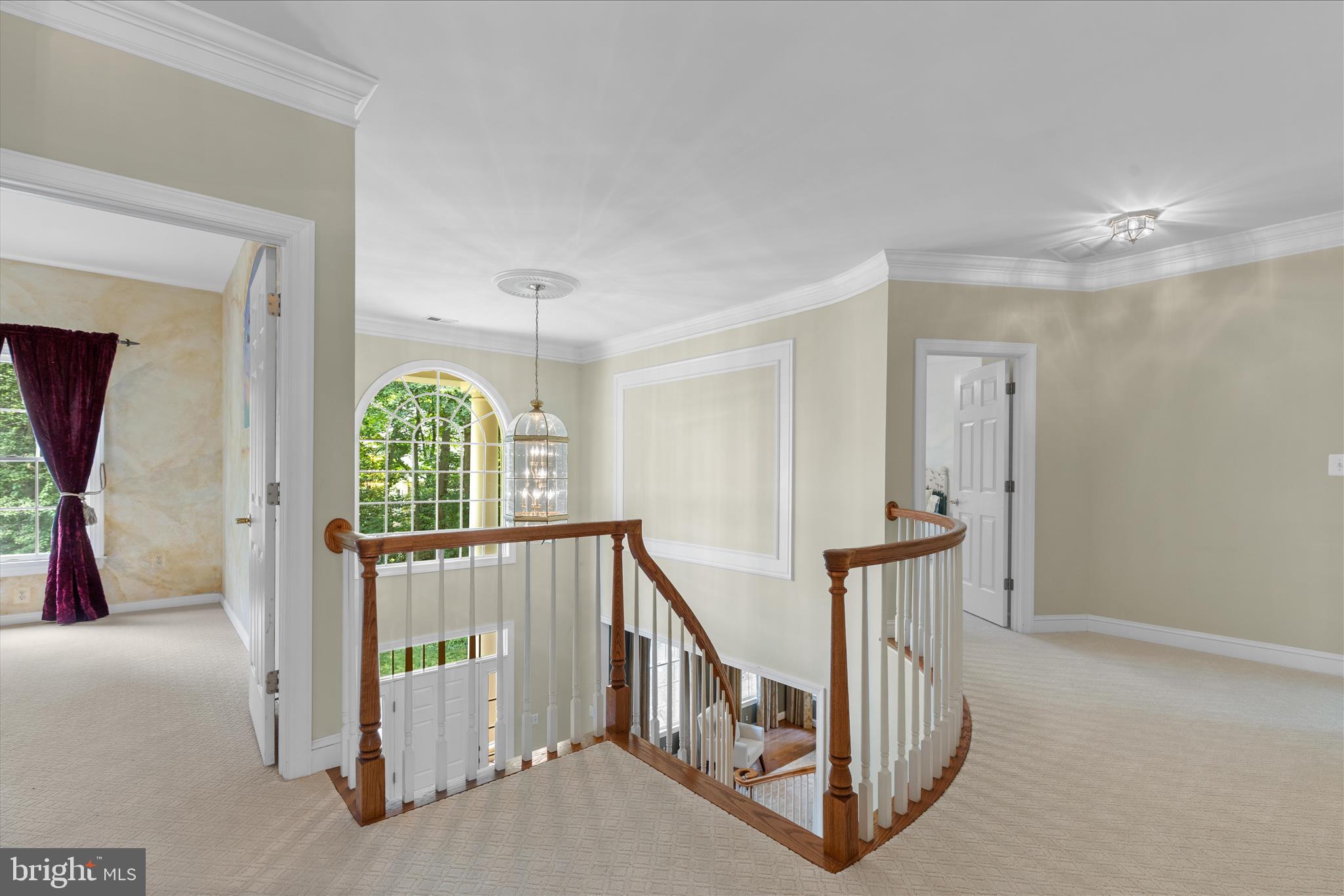 WINDSOR RIDGE - Residential