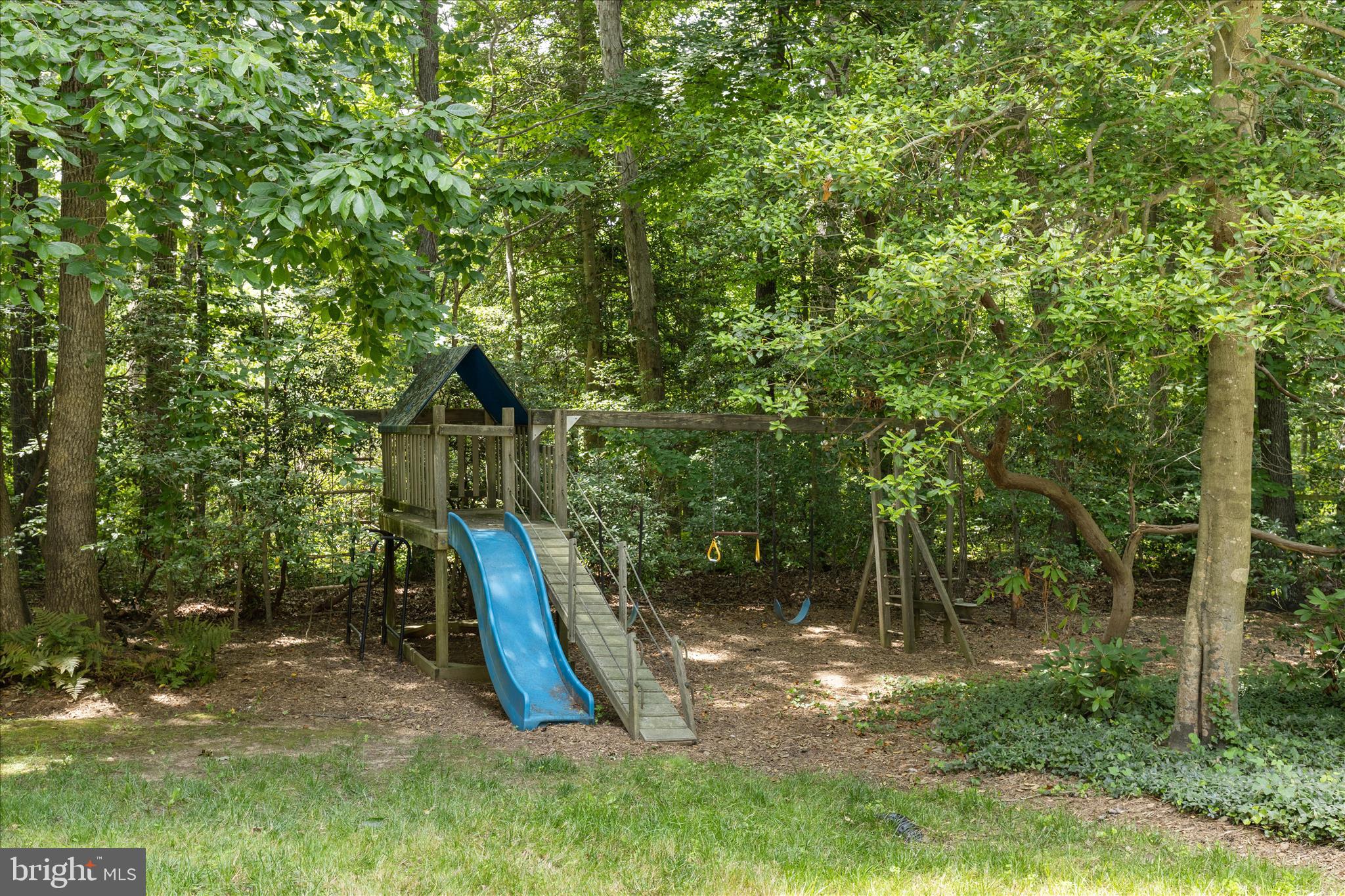 WINDSOR RIDGE - Residential