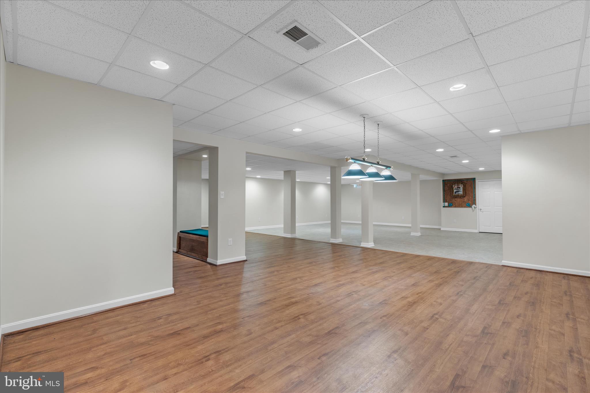WINDSOR RIDGE - Residential