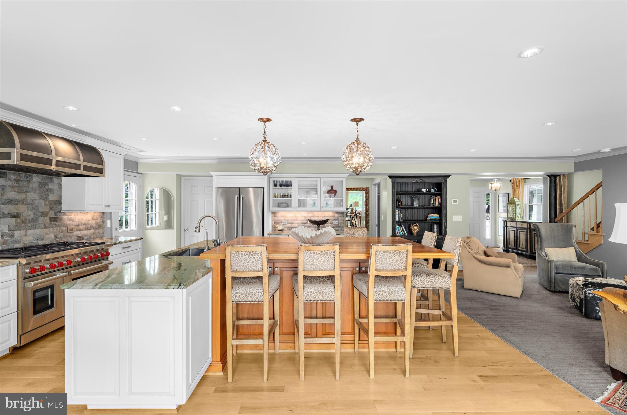 SHORE ACRES - Residential