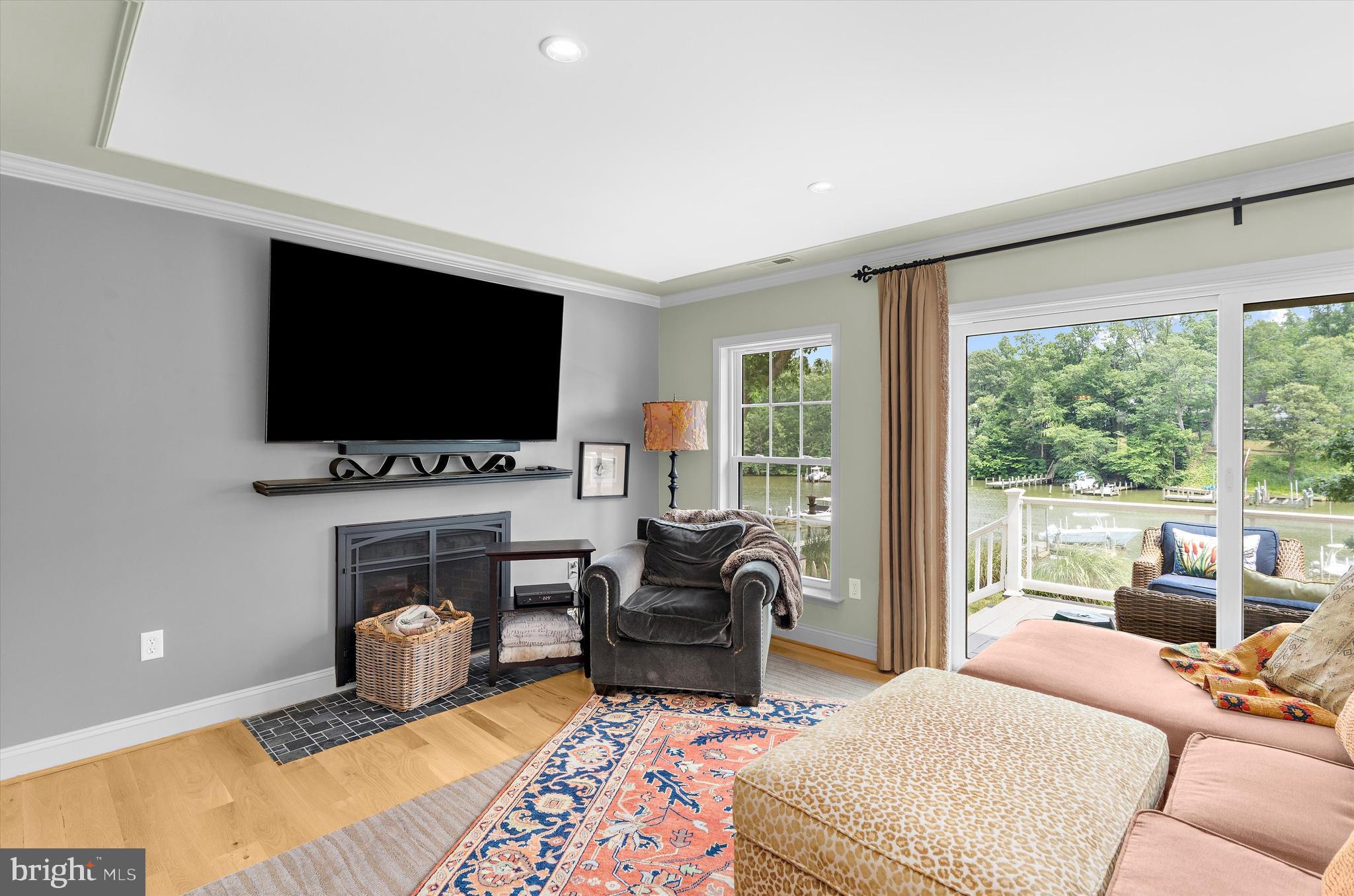 SHORE ACRES - Residential