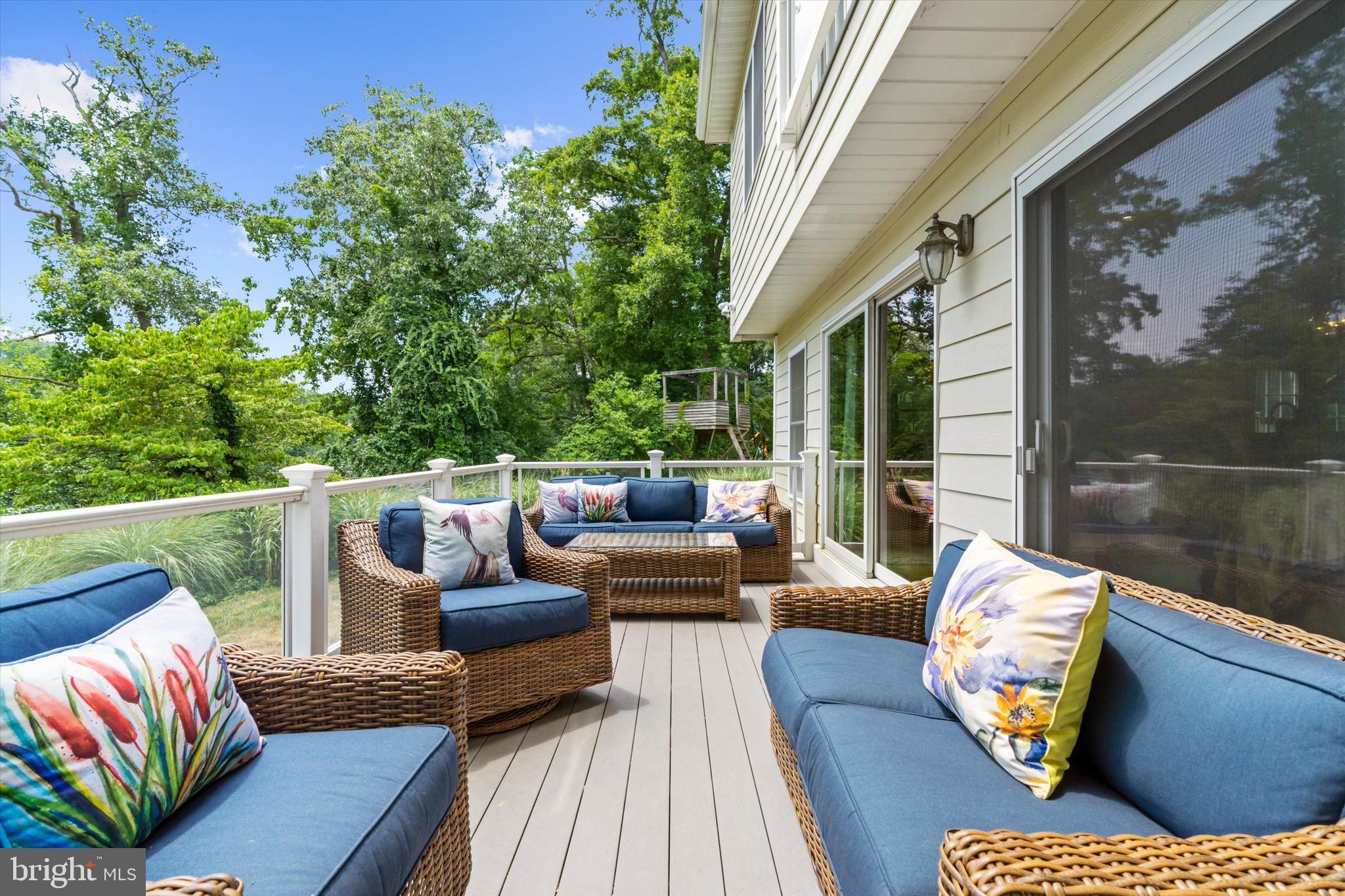 SHORE ACRES - Residential
