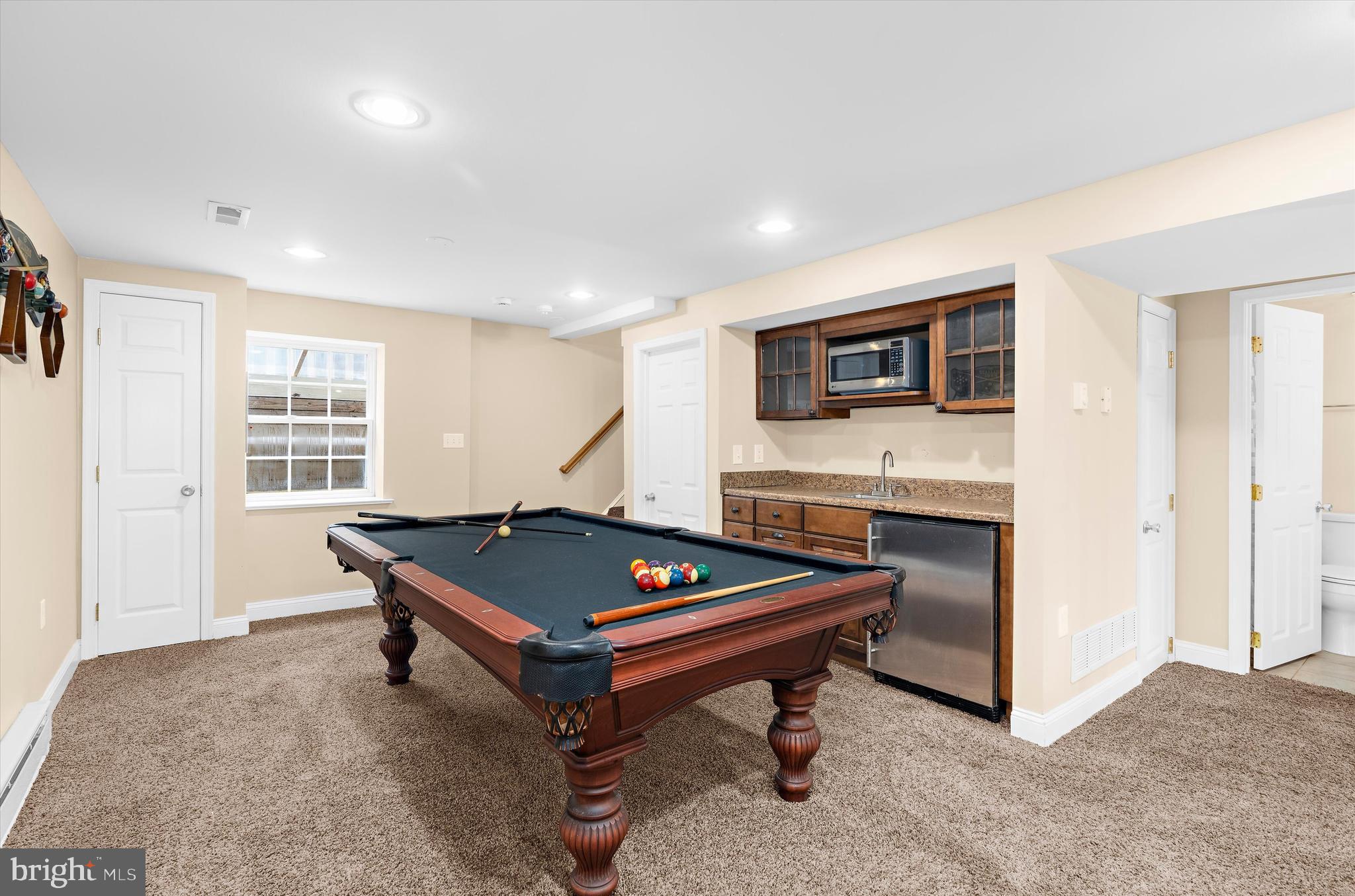 SHORE ACRES - Residential