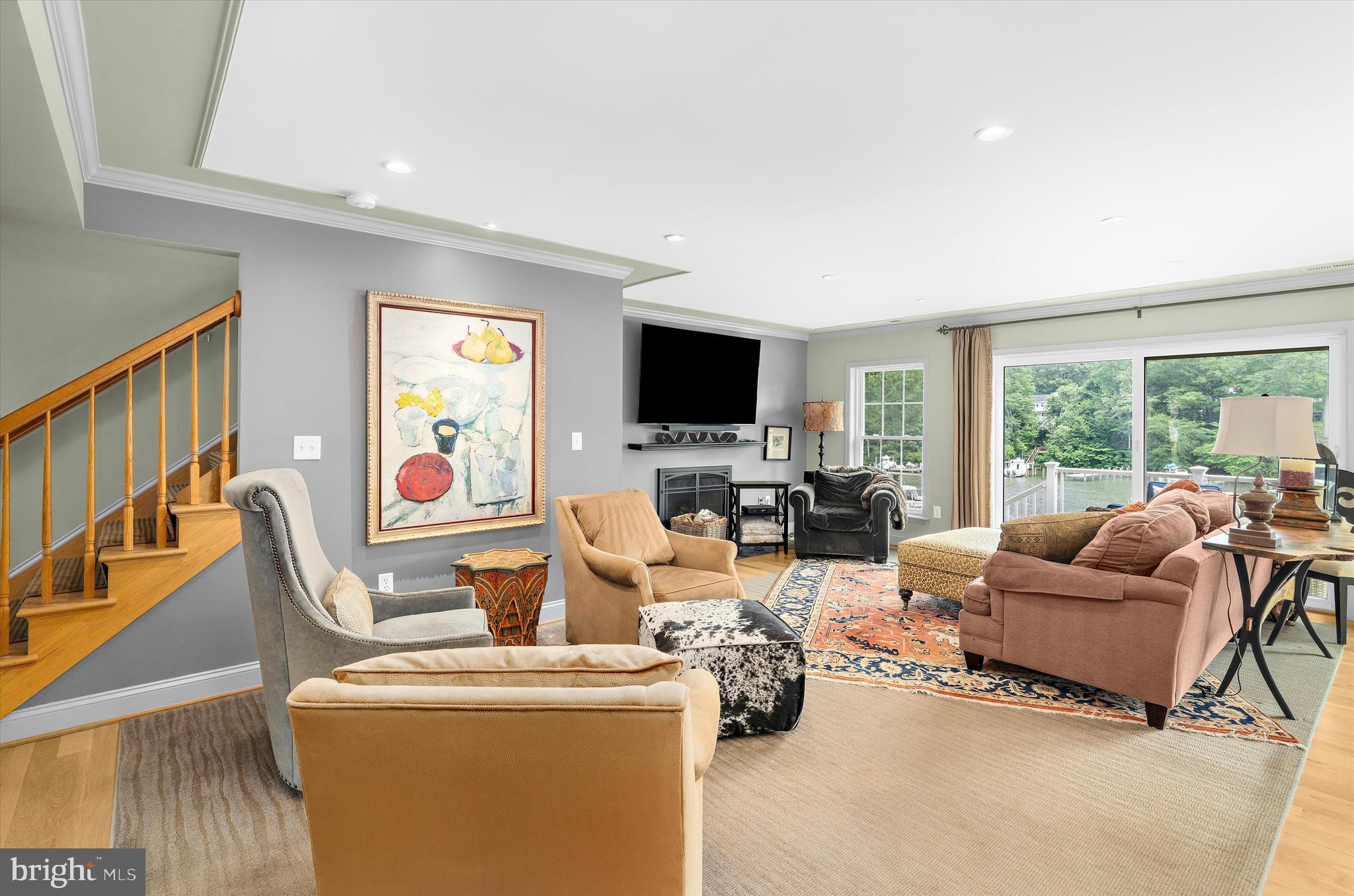 SHORE ACRES - Residential