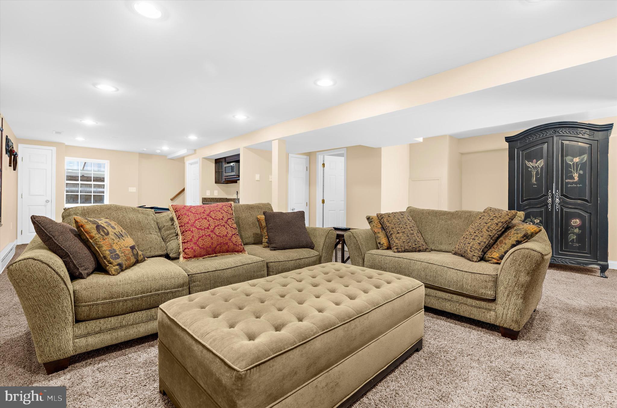 SHORE ACRES - Residential
