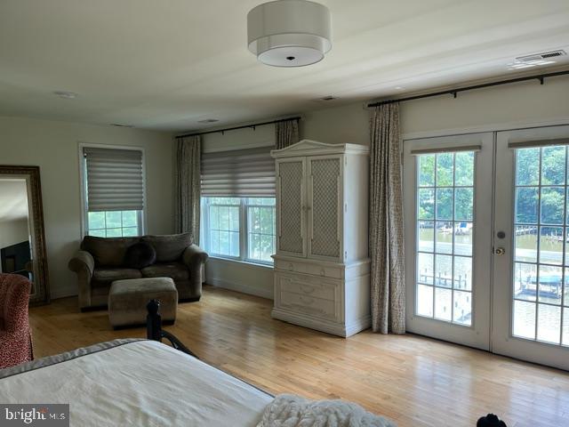 SHORE ACRES - Residential