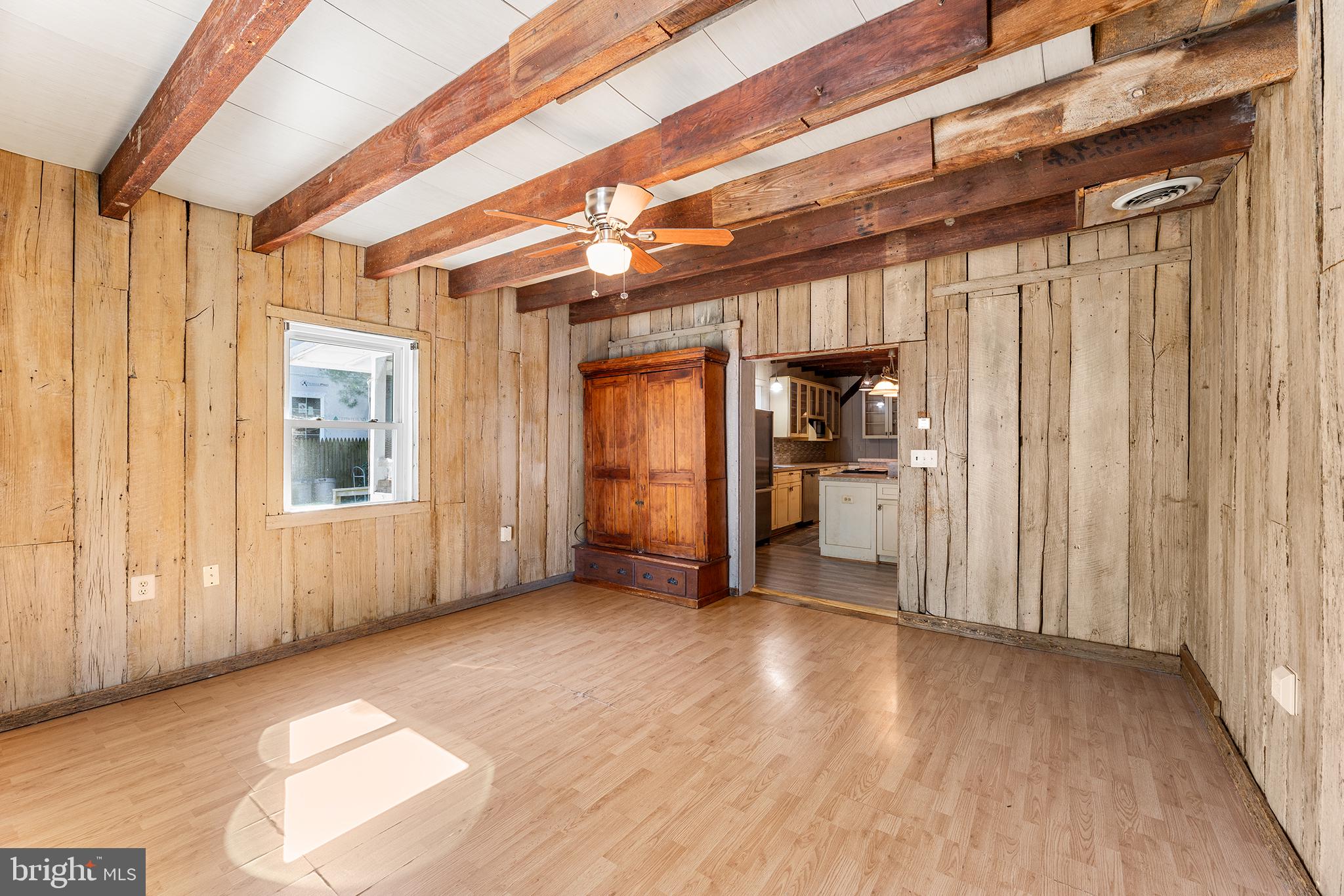 CRUMPTON - Residential
