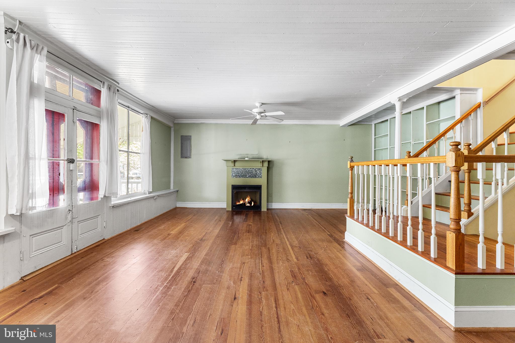 CRUMPTON - Residential