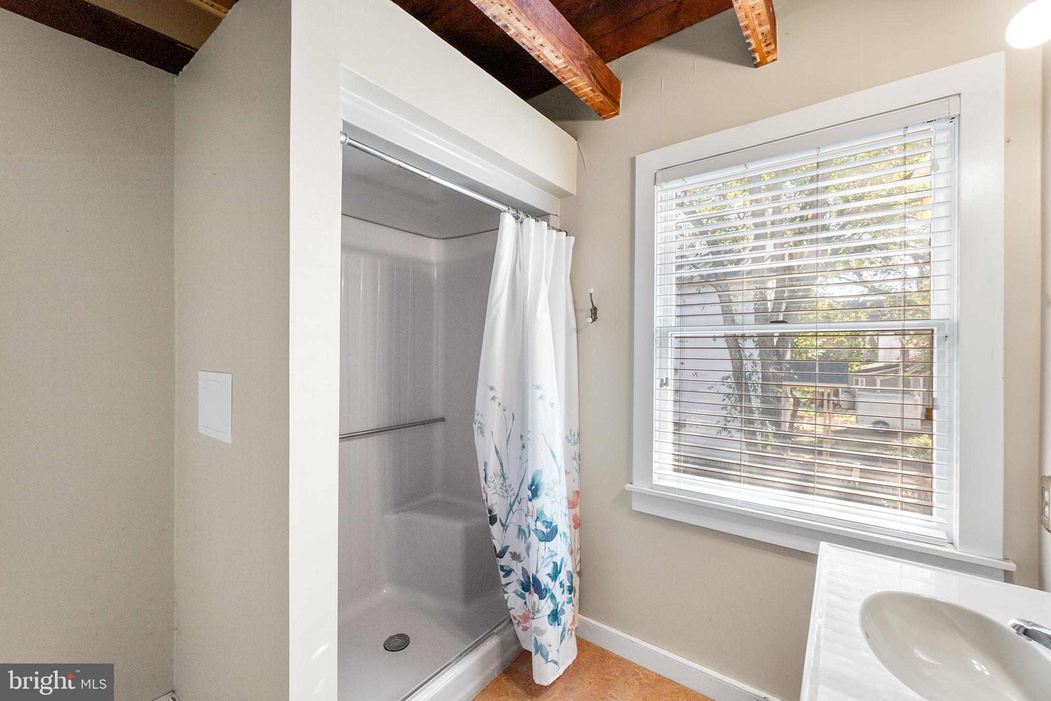 CRUMPTON - Residential