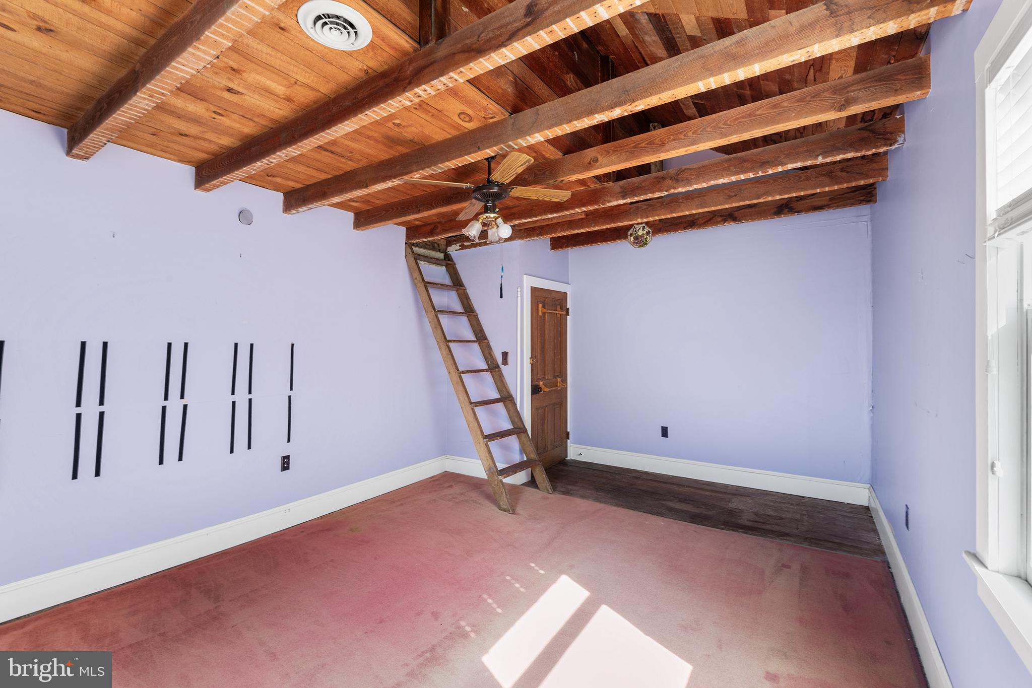 CRUMPTON - Residential
