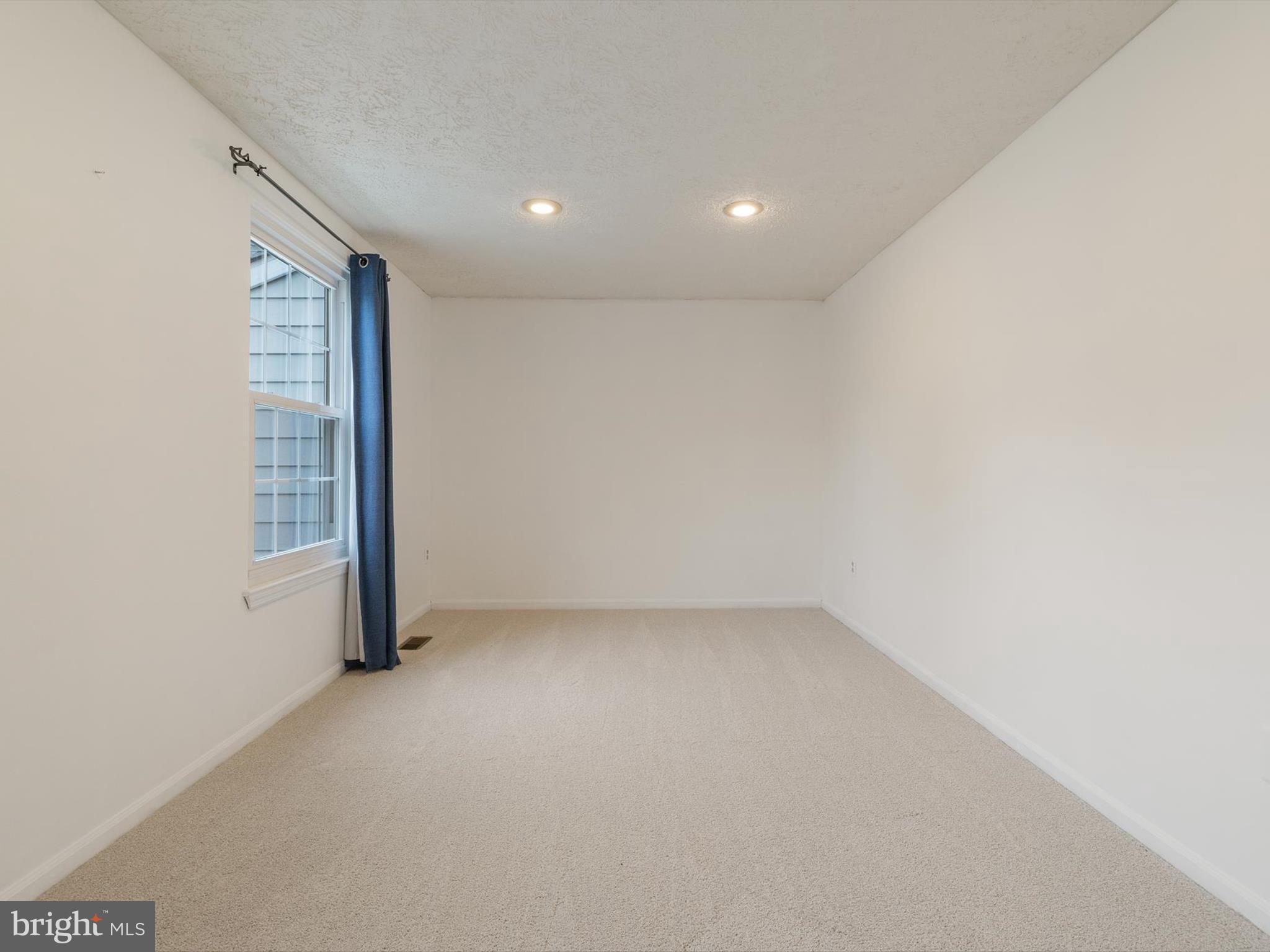 DEERFIELD - Residential