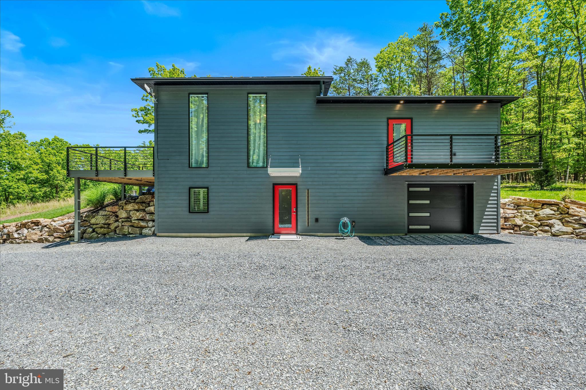 SLEEPY CREEK FARMS - Residential