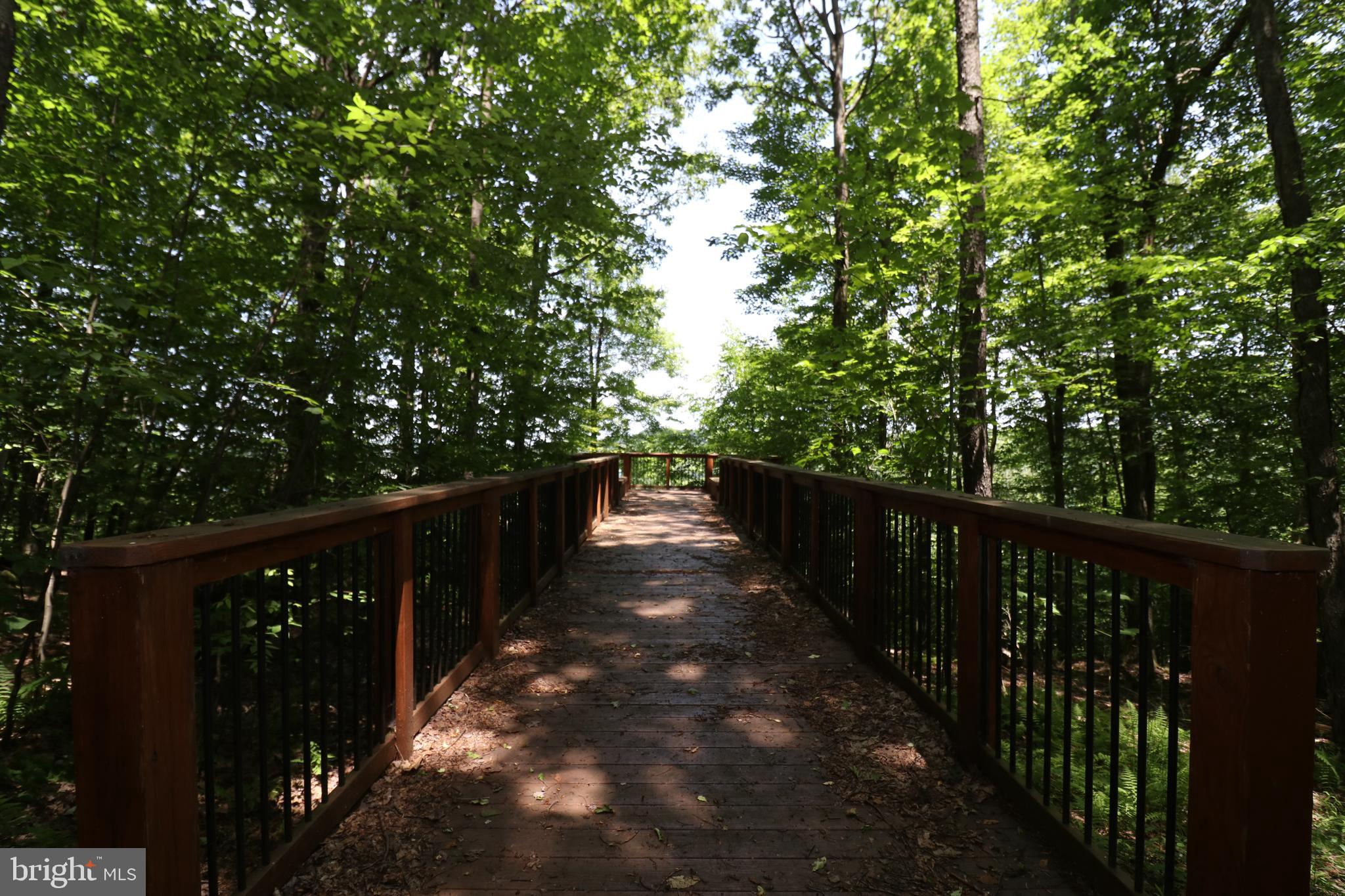 OVERLOOK CABINS - Residential