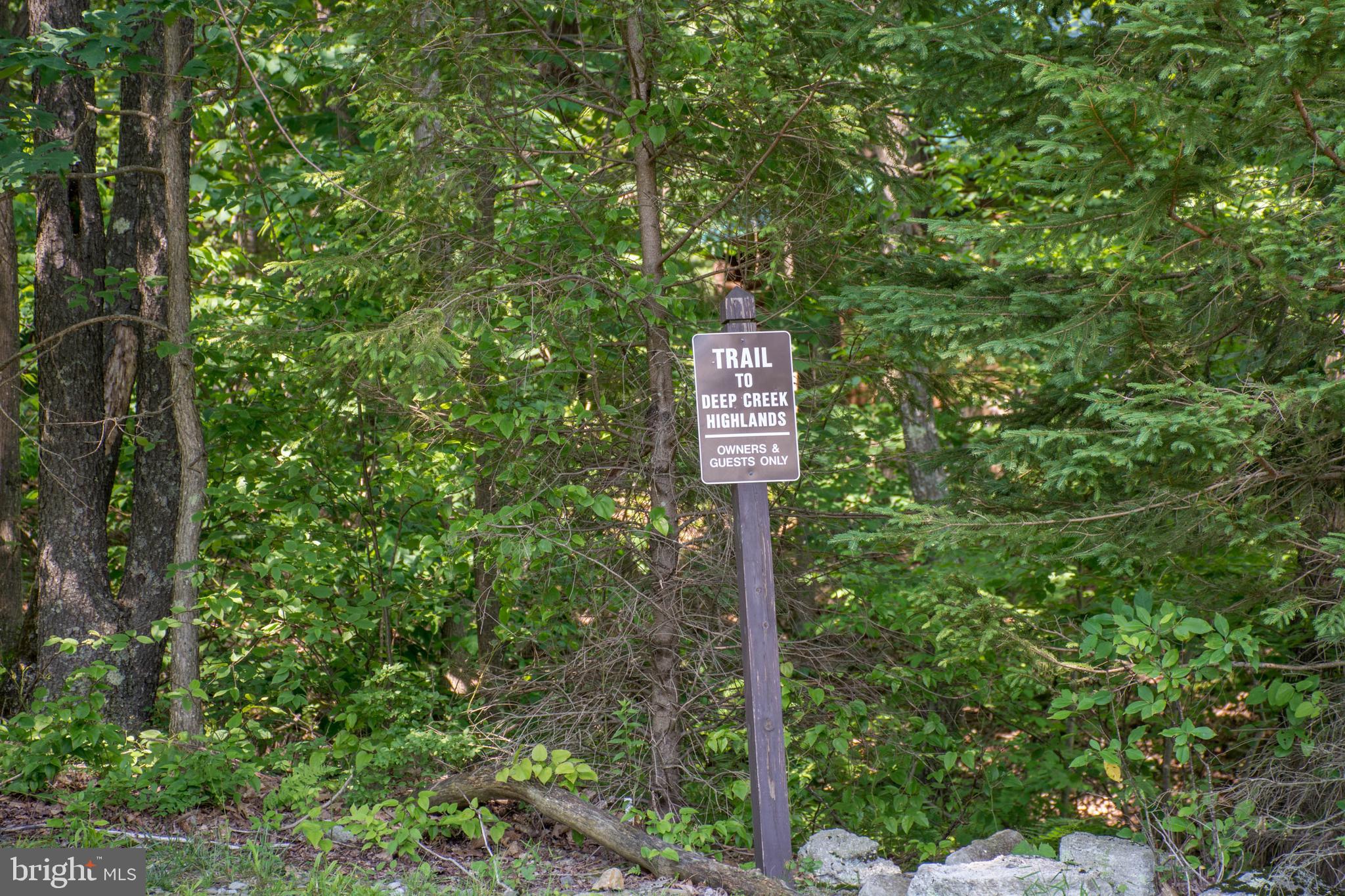 OVERLOOK CABINS - Residential