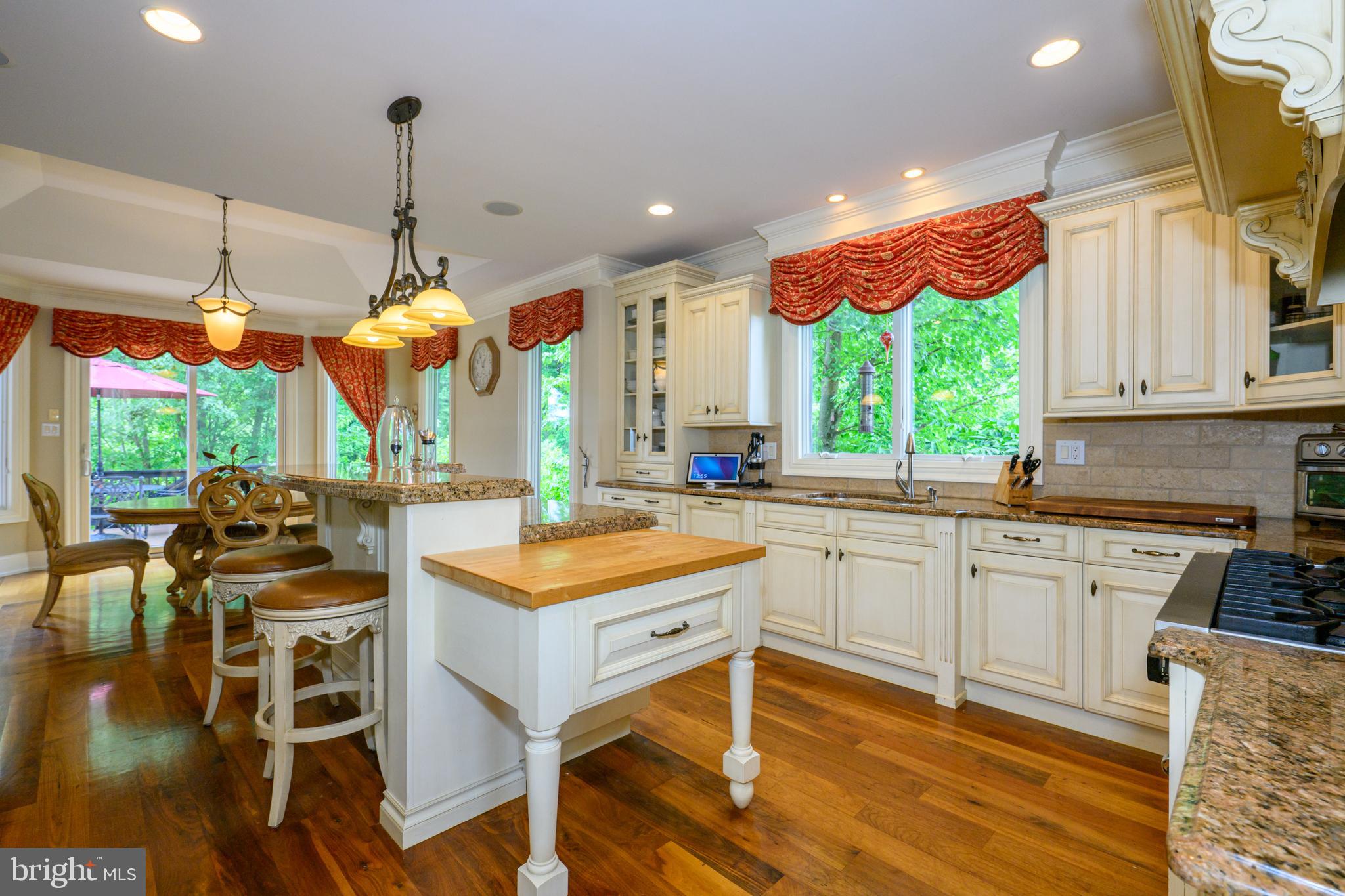 LONG RIDGE - Residential