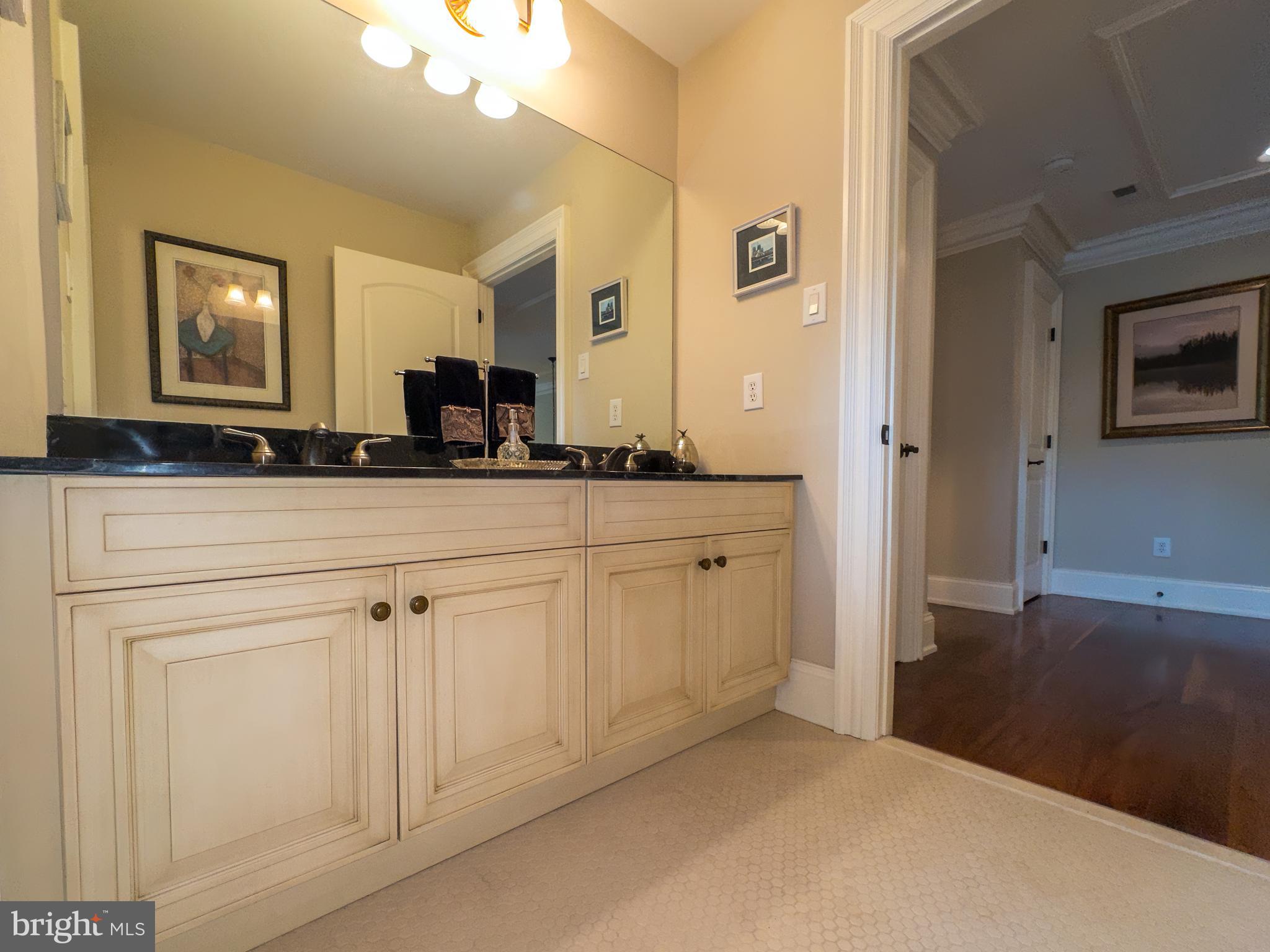 LONG RIDGE - Residential