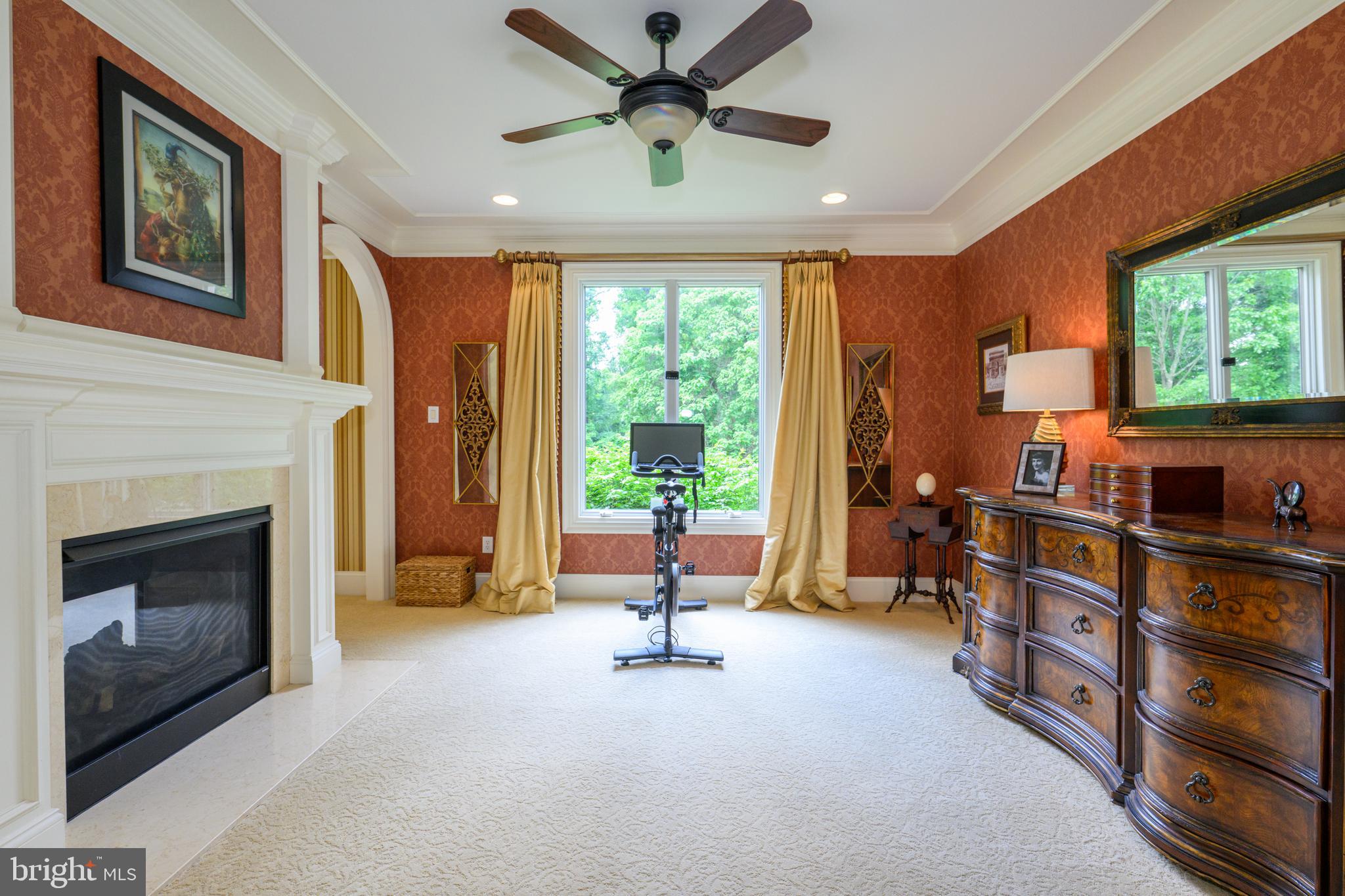 LONG RIDGE - Residential