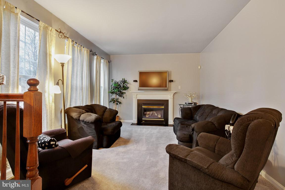 STREAMVIEW SUB - Residential