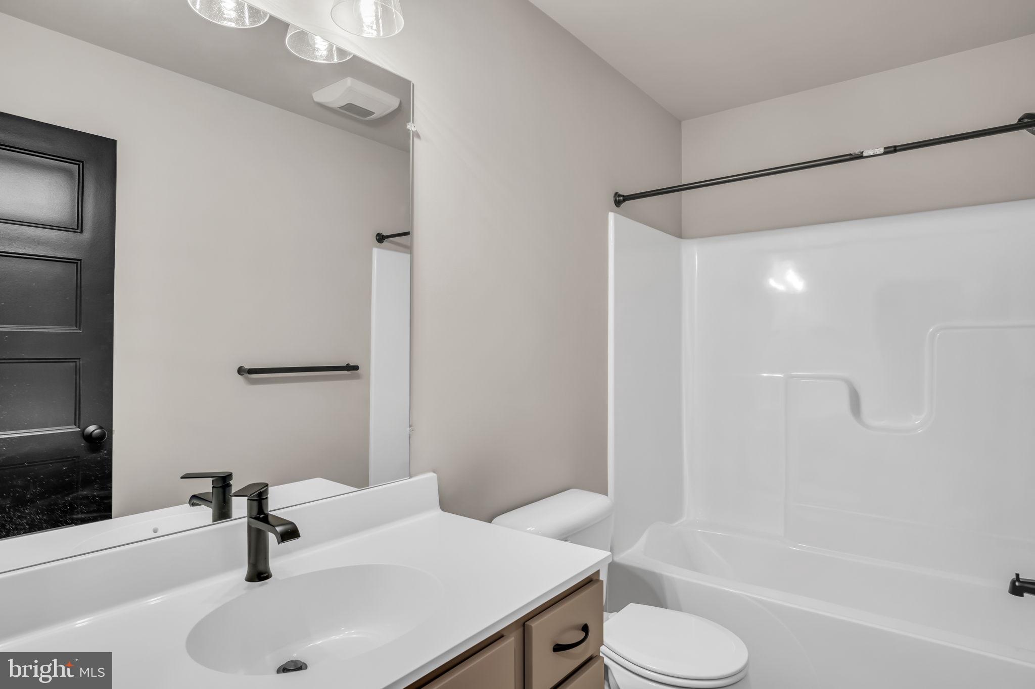 CREEK TERRACE - Residential