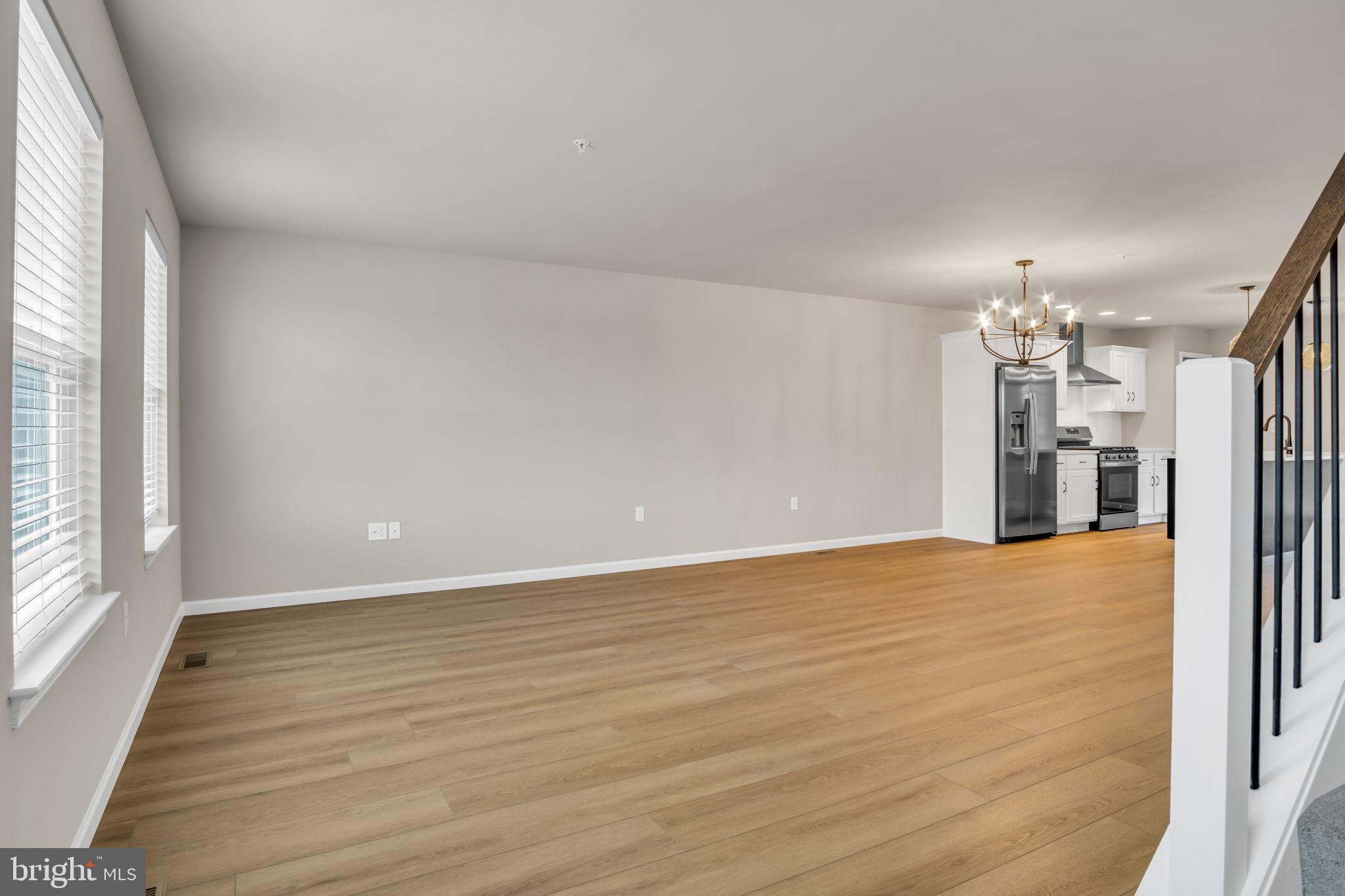 CREEK TERRACE - Residential