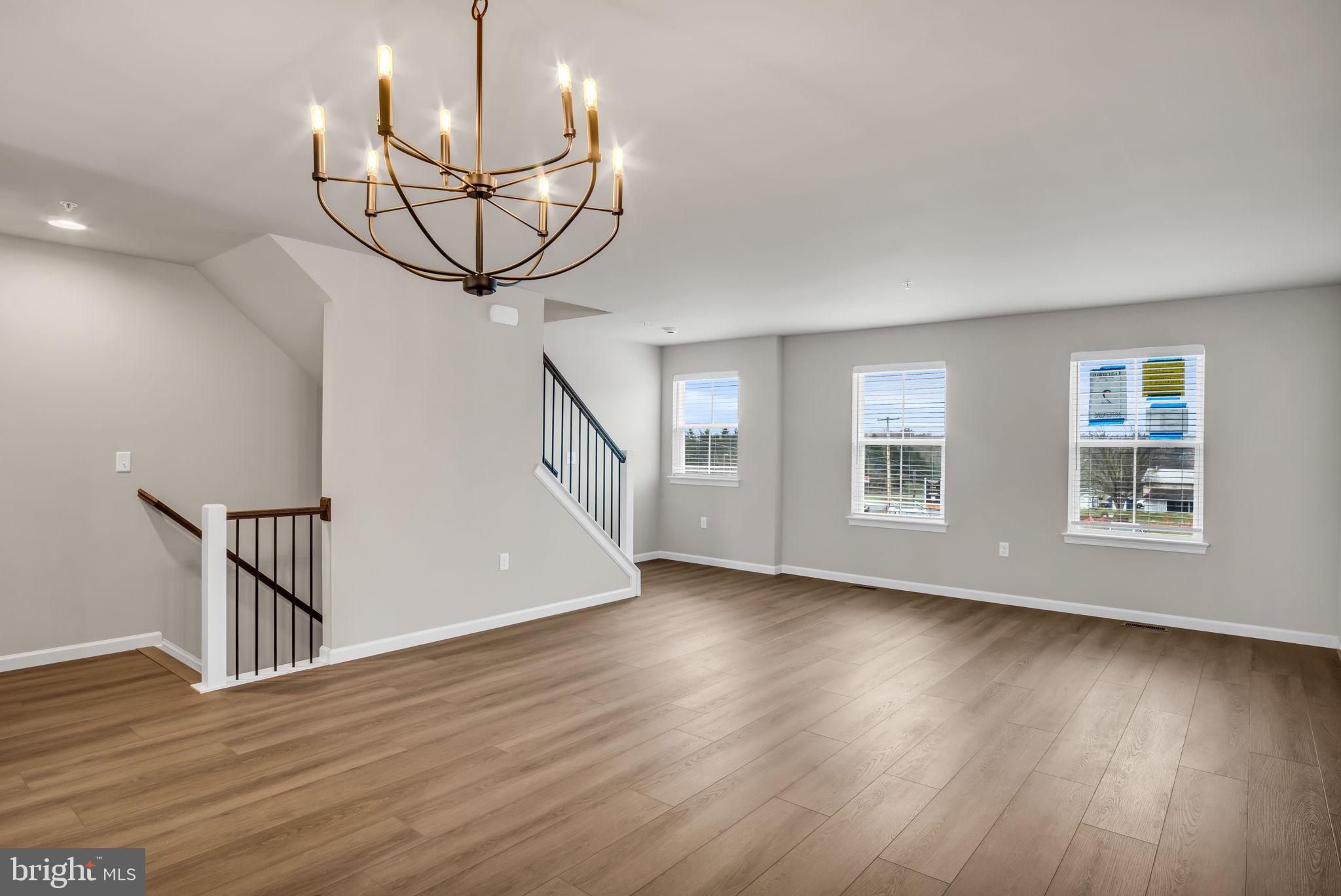 CREEK TERRACE - Residential