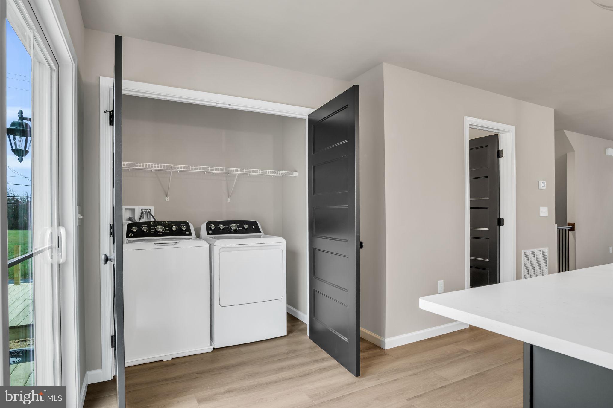 CREEK TERRACE - Residential
