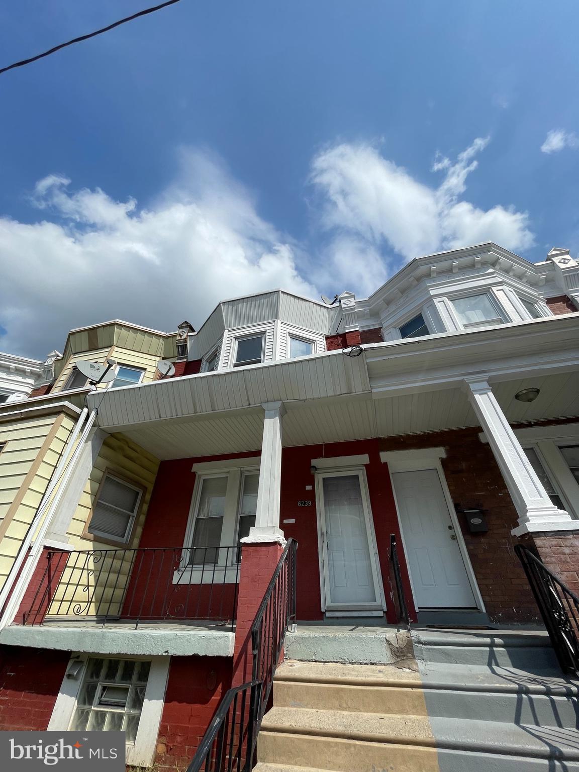 WEST OAK LANE - Residential