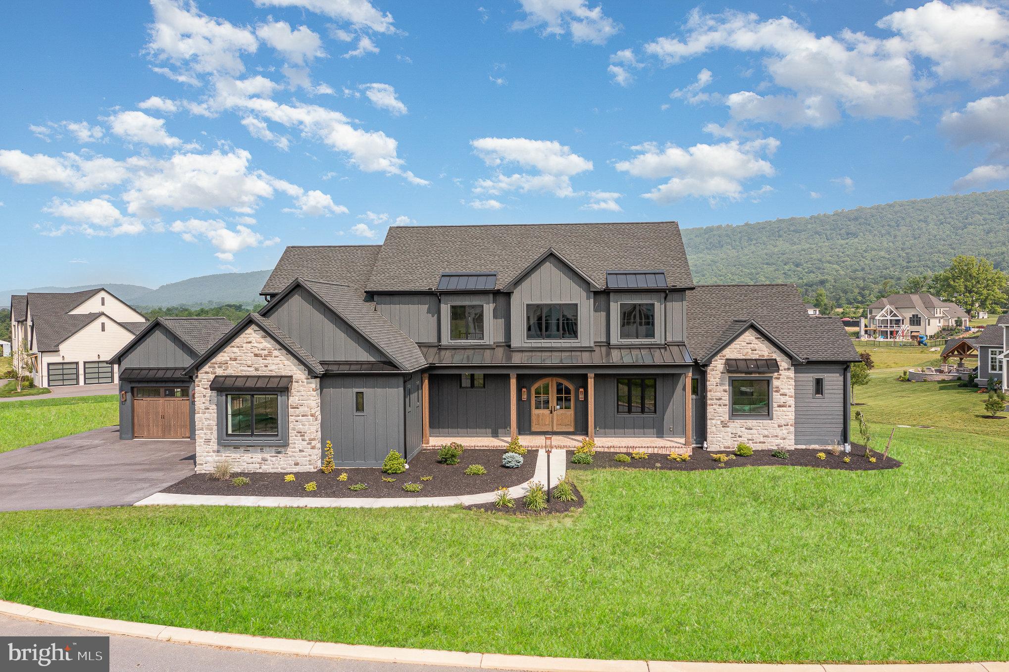 GLENDALE ESTATES - Residential