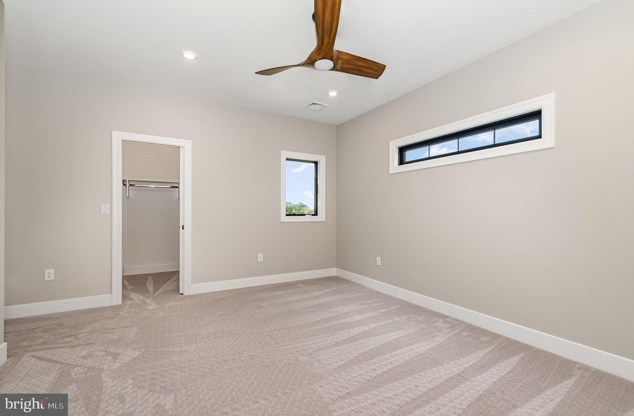 GLENDALE ESTATES - Residential