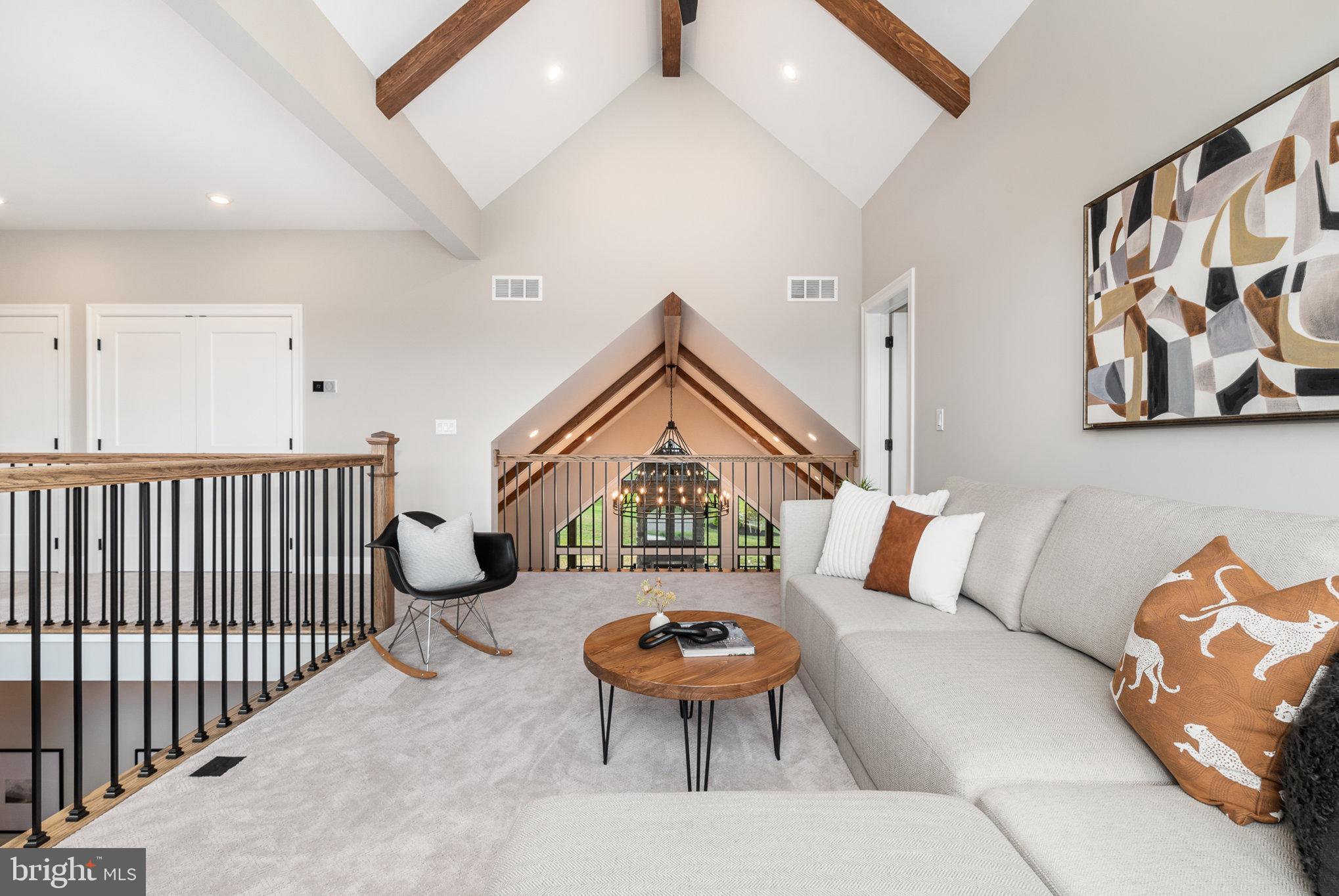 GLENDALE ESTATES - Residential