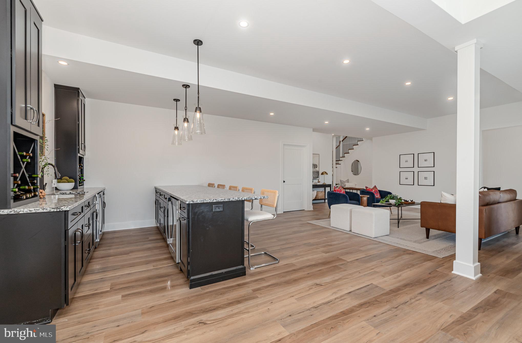 GLENDALE ESTATES - Residential