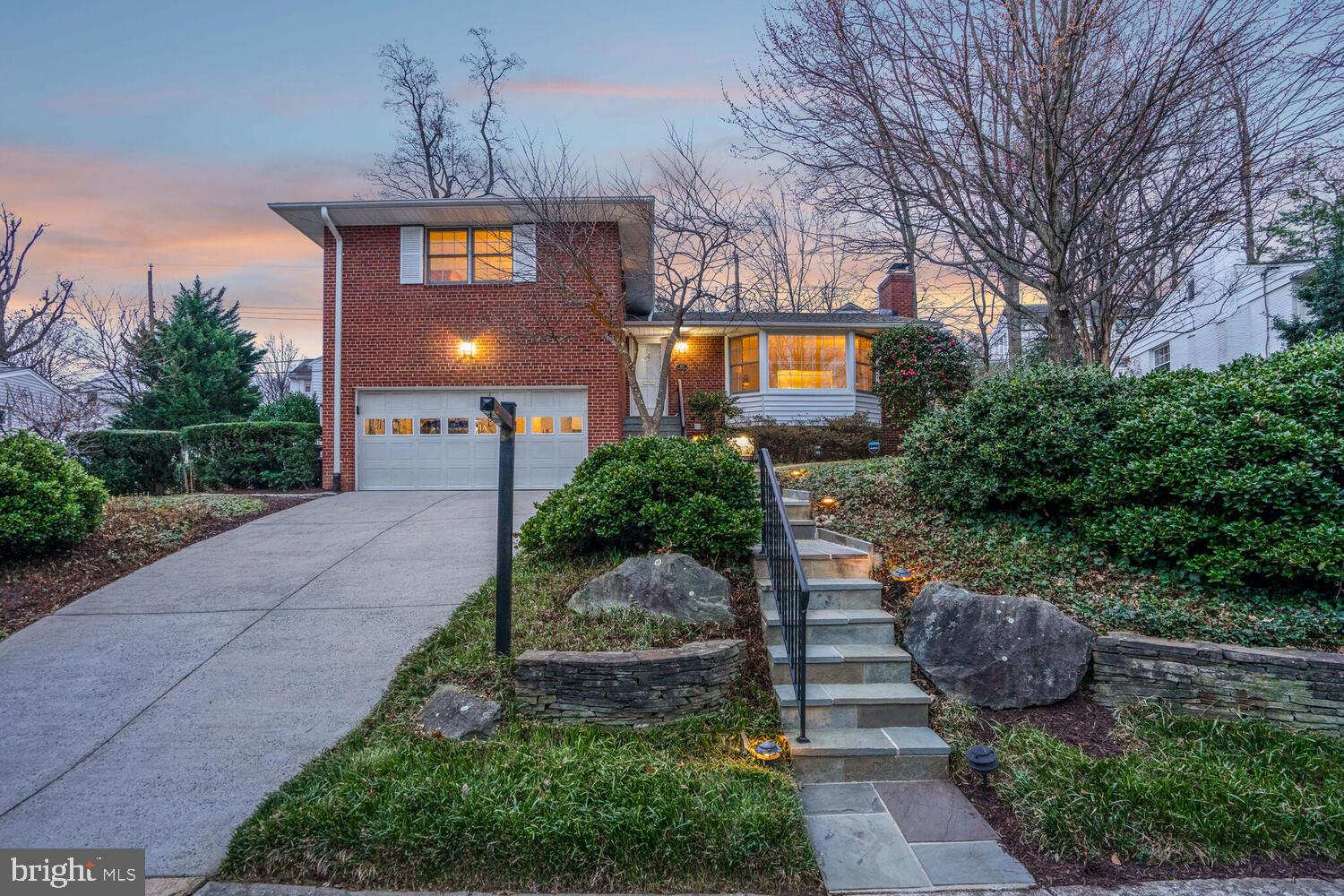 MONTICELLO PARK - Residential